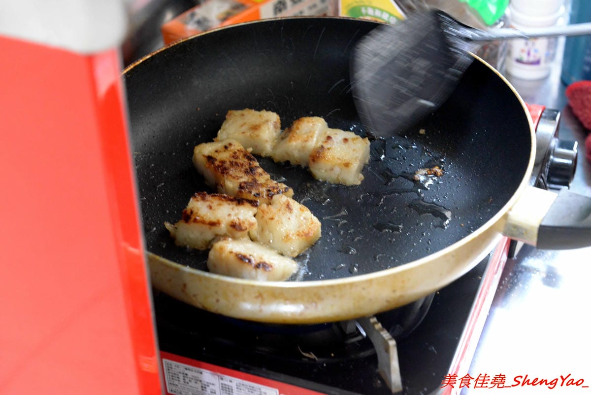 [台中梧棲]好陽光早午餐 – 梧棲新開的早午餐,招牌主打的嫩蛋餅其實就是大陸腸粉,口感特別,手工港式蘿蔔糕也好吃,真材實料。