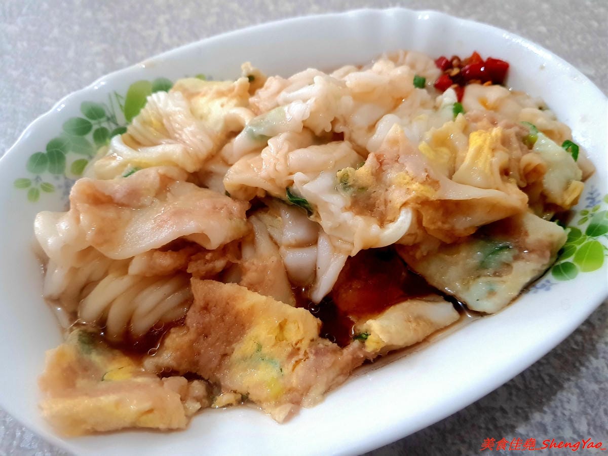[台中梧棲]好陽光早午餐 – 梧棲新開的早午餐,招牌主打的嫩蛋餅其實就是大陸腸粉,口感特別,手工港式蘿蔔糕也好吃,真材實料。