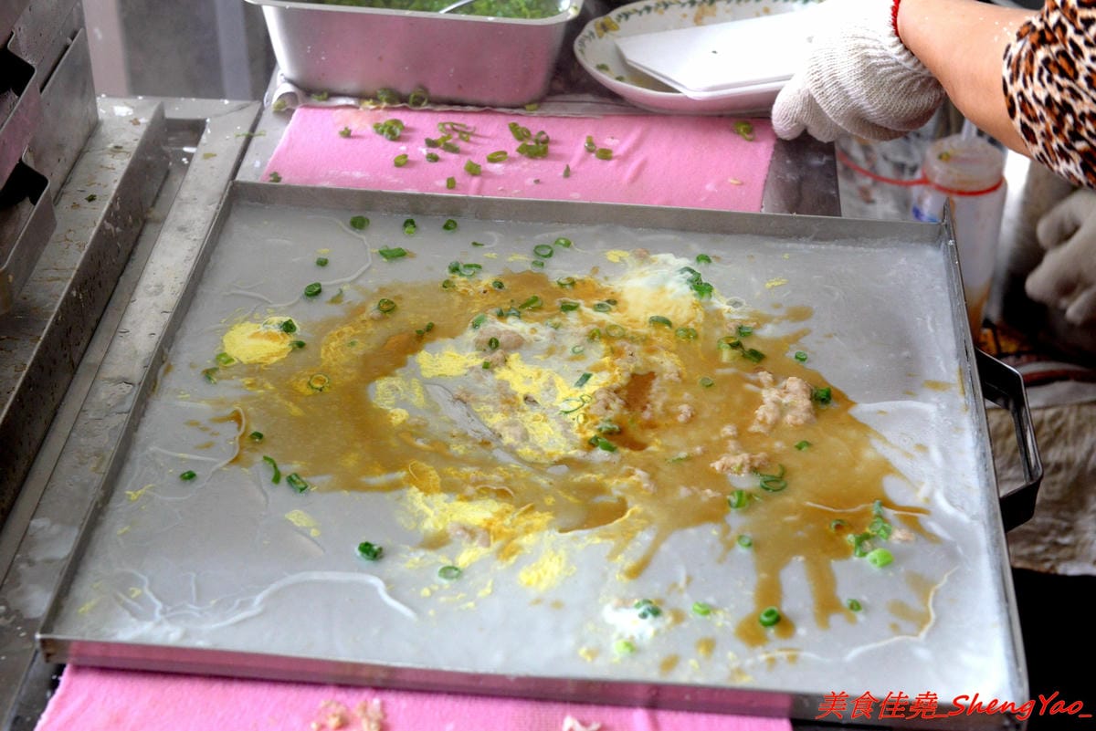 [台中梧棲]好陽光早午餐 – 梧棲新開的早午餐,招牌主打的嫩蛋餅其實就是大陸腸粉,口感特別,手工港式蘿蔔糕也好吃,真材實料。