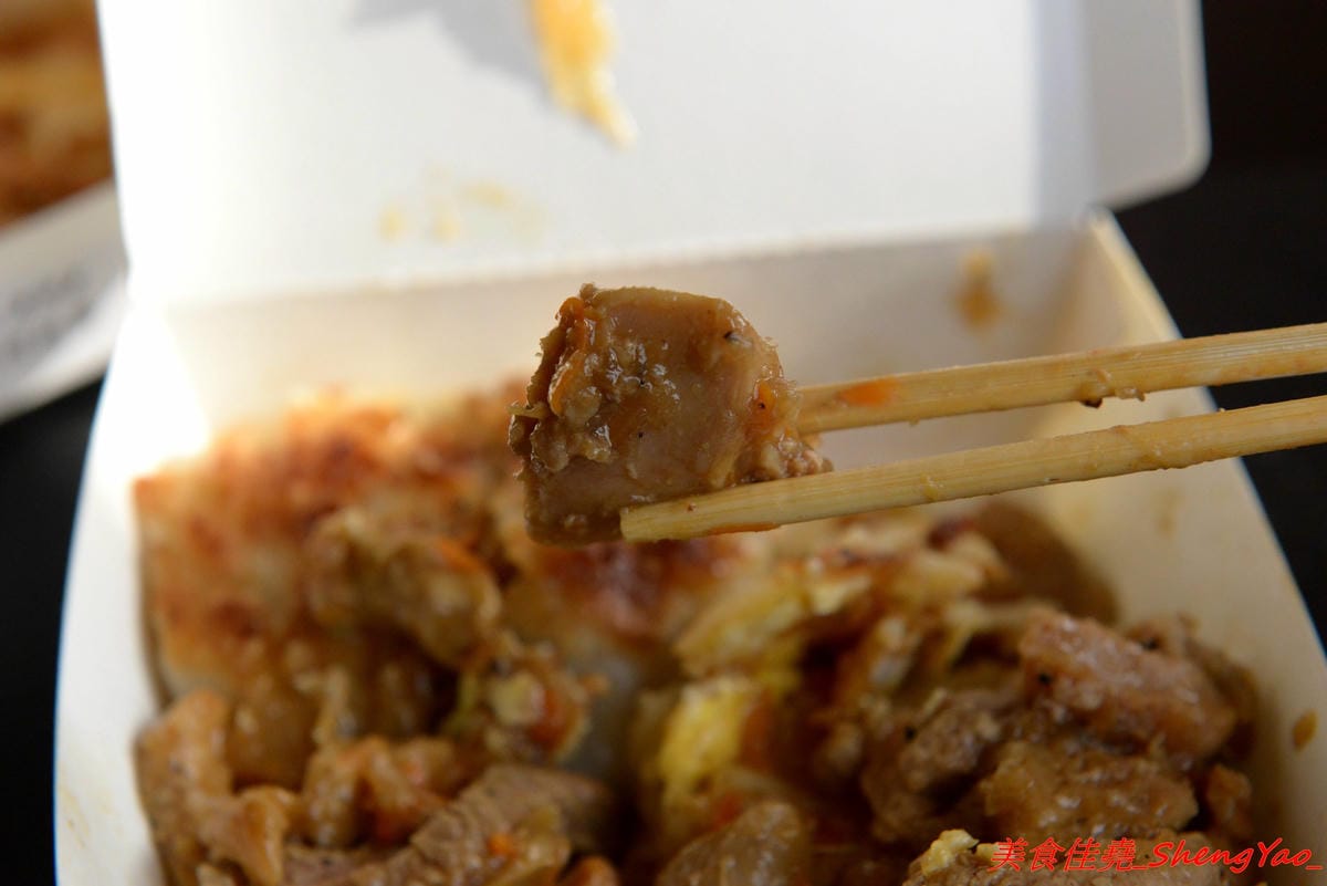 [台中沙鹿]5米3 手作粉漿蛋餅 – 沙鹿與眾不同蛋餅專賣店,手作粉漿蛋餅皮口感超特別,蛋餅口味獨特,每周還會推出限定快閃口味, 內餡非常真材實料,份量十足,吃完很有飽足感,當正餐來吃也很OK