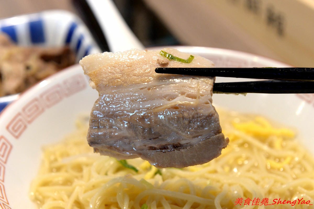[基隆仁愛]基隆港食堂 – 東岸商場E SQUARE美食,來自日本的最大連鎖庶民食堂”まいどおおきに食堂”,主打熱騰騰現做的日式家庭料理菜色,口味見仁見智,吃完還可以逛一下商場。