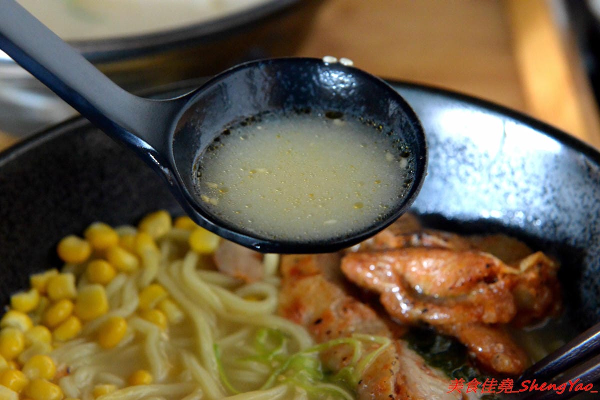 [台中沙鹿]滿福麵食館 – “鮮魚道”改頭換面後變成日式麵食館,價位一樣走平價路線,店內還有自助吧提供小菜甜點飲料和霜淇淋無限取用,C/P值不錯。(已歇業)