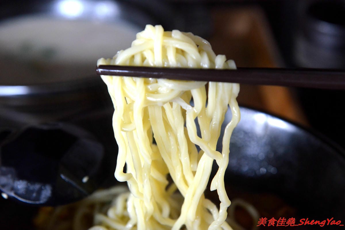 [台中沙鹿]滿福麵食館 – “鮮魚道”改頭換面後變成日式麵食館,價位一樣走平價路線,店內還有自助吧提供小菜甜點飲料和霜淇淋無限取用,C/P值不錯。(已歇業)