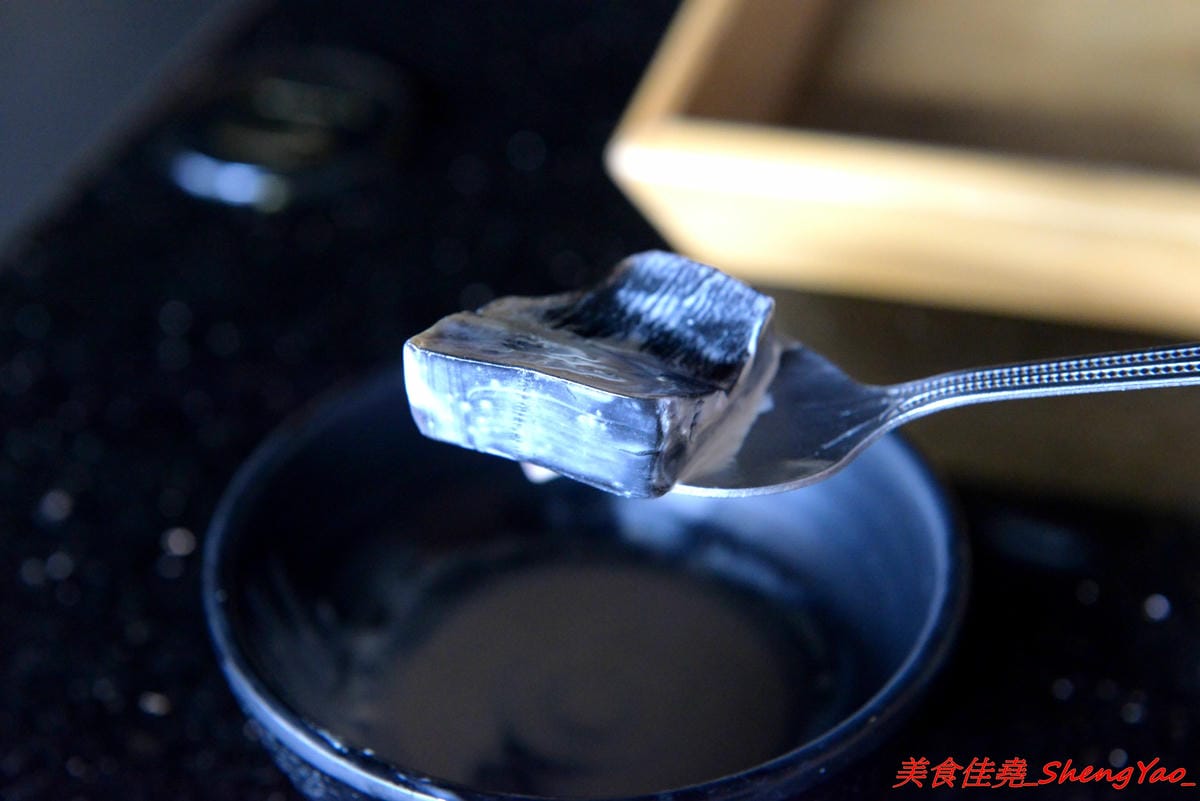 [台中沙鹿]滿福麵食館 – “鮮魚道”改頭換面後變成日式麵食館,價位一樣走平價路線,店內還有自助吧提供小菜甜點飲料和霜淇淋無限取用,C/P值不錯。(已歇業)