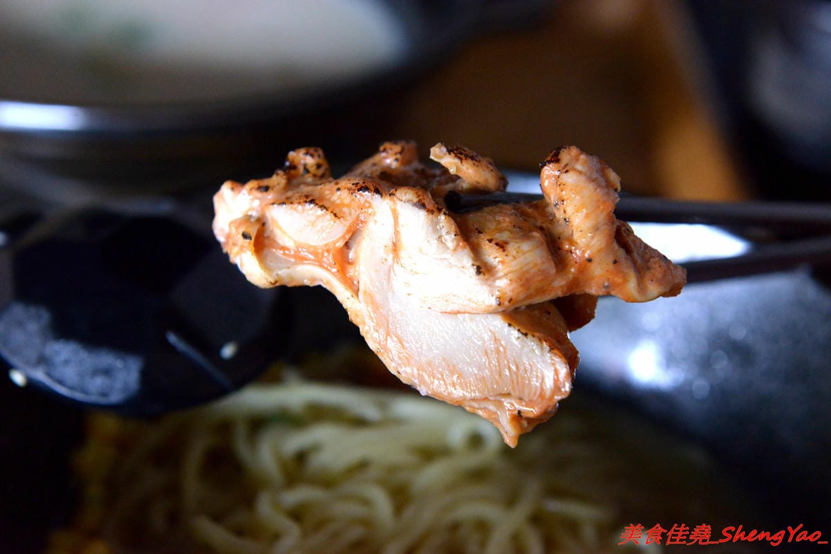 [台中沙鹿]滿福麵食館 – “鮮魚道”改頭換面後變成日式麵食館,價位一樣走平價路線,店內還有自助吧提供小菜甜點飲料和霜淇淋無限取用,C/P值不錯。(已歇業)