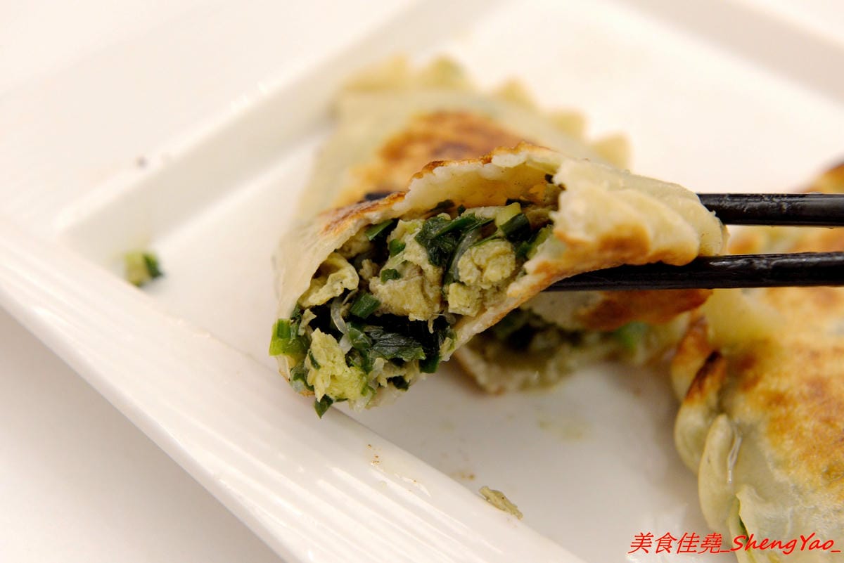 [台中沙鹿]晴記蘭州手工拉麵 – 沙鹿新開的道地大陸北方口味麵食館, 麵食麵點口味都頗有特色,海線少見,麵條為現場手工製作,餐點也是現點現做,需要耐心等候,店家阿嬤好親切。