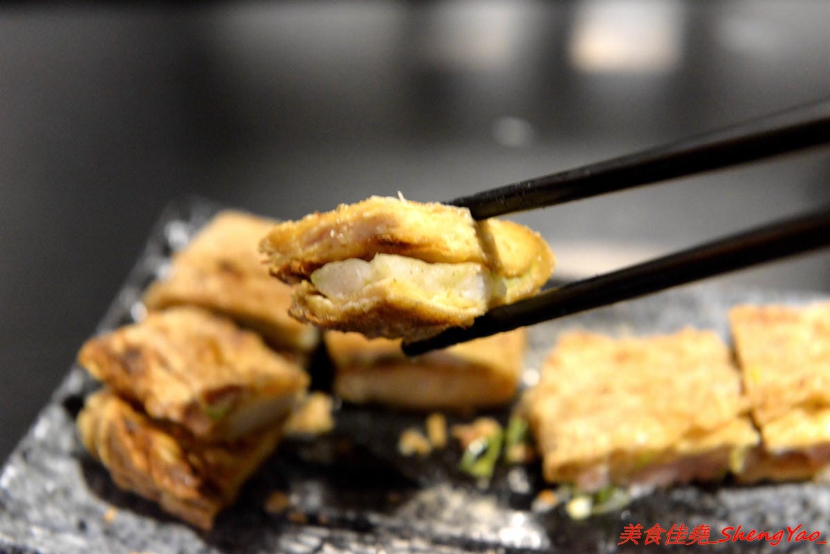 [台中沙鹿]潮燒 しおやき 二訪 – 靜宜商圈內好吃又有氣氛的日式居酒屋,鹽燒海鮮食材新鮮超級下酒,店家也有針對學生族群推出平價大份量飯類炒麵,潮燒海鮮飯巨無霸份量大到有點嚇人。(已歇