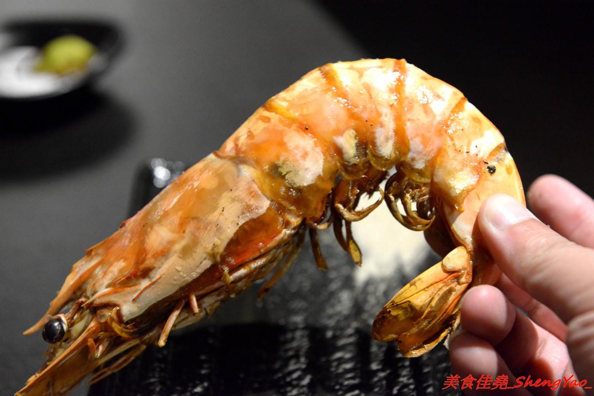 [台中沙鹿]潮燒 しおやき 二訪 – 靜宜商圈內好吃又有氣氛的日式居酒屋,鹽燒海鮮食材新鮮超級下酒,店家也有針對學生族群推出平價大份量飯類炒麵,潮燒海鮮飯巨無霸份量大到有點嚇人。(已歇