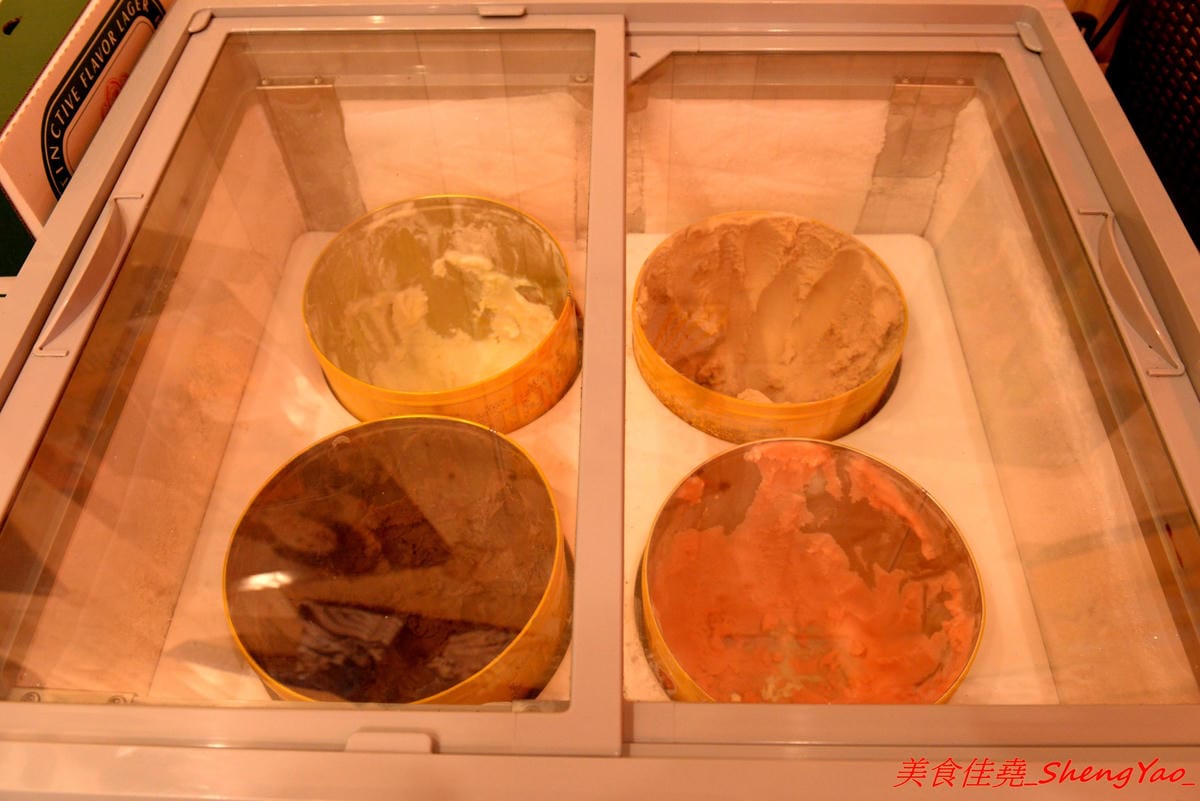 [台中沙鹿]大丸水產 – 台中少見、海線唯一一家”濱燒料理”居酒屋,新鮮現撈海鮮食材直接燒烤,店內氣氛相當熱鬧,沙鹿宵夜聚餐新地標,店家生意超好,建議事先訂位。