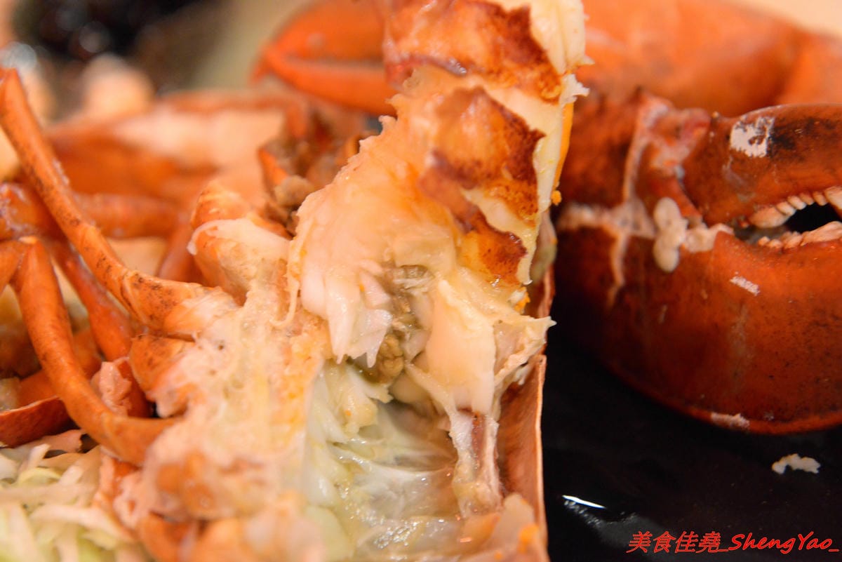 [台中沙鹿]大丸水產 – 台中少見、海線唯一一家”濱燒料理”居酒屋,新鮮現撈海鮮食材直接燒烤,店內氣氛相當熱鬧,沙鹿宵夜聚餐新地標,店家生意超好,建議事先訂位。