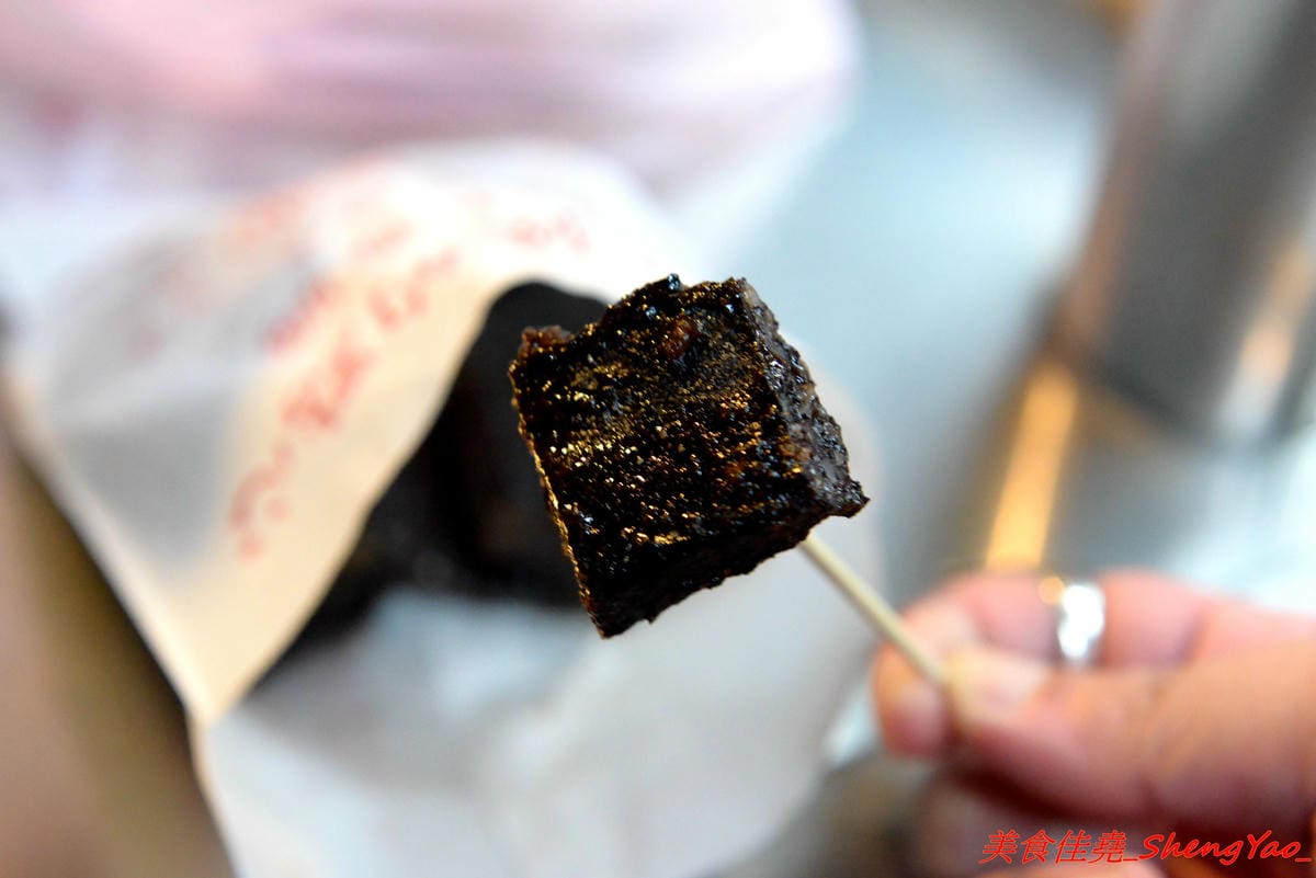 [台中清水]海線仙口味香腸 – 台中海線祖師爺級的烤香腸米腸,清水當地賣了超過20年,口味特別,許多老顧客都是從小吃到大。除了大腸包小腸外,超級大推烤粉腸和肉貢丸。