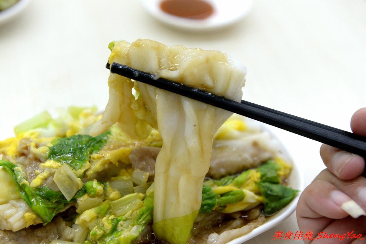 [台中大雅]嚐一腸 腸粉王 – 大雅超特別的腸粉專賣店,正宗廣東腸粉,口味多種,腸粉白白嫩嫩口感Q滑,料多實在份量十足,自製帶渣豆漿也好喝。