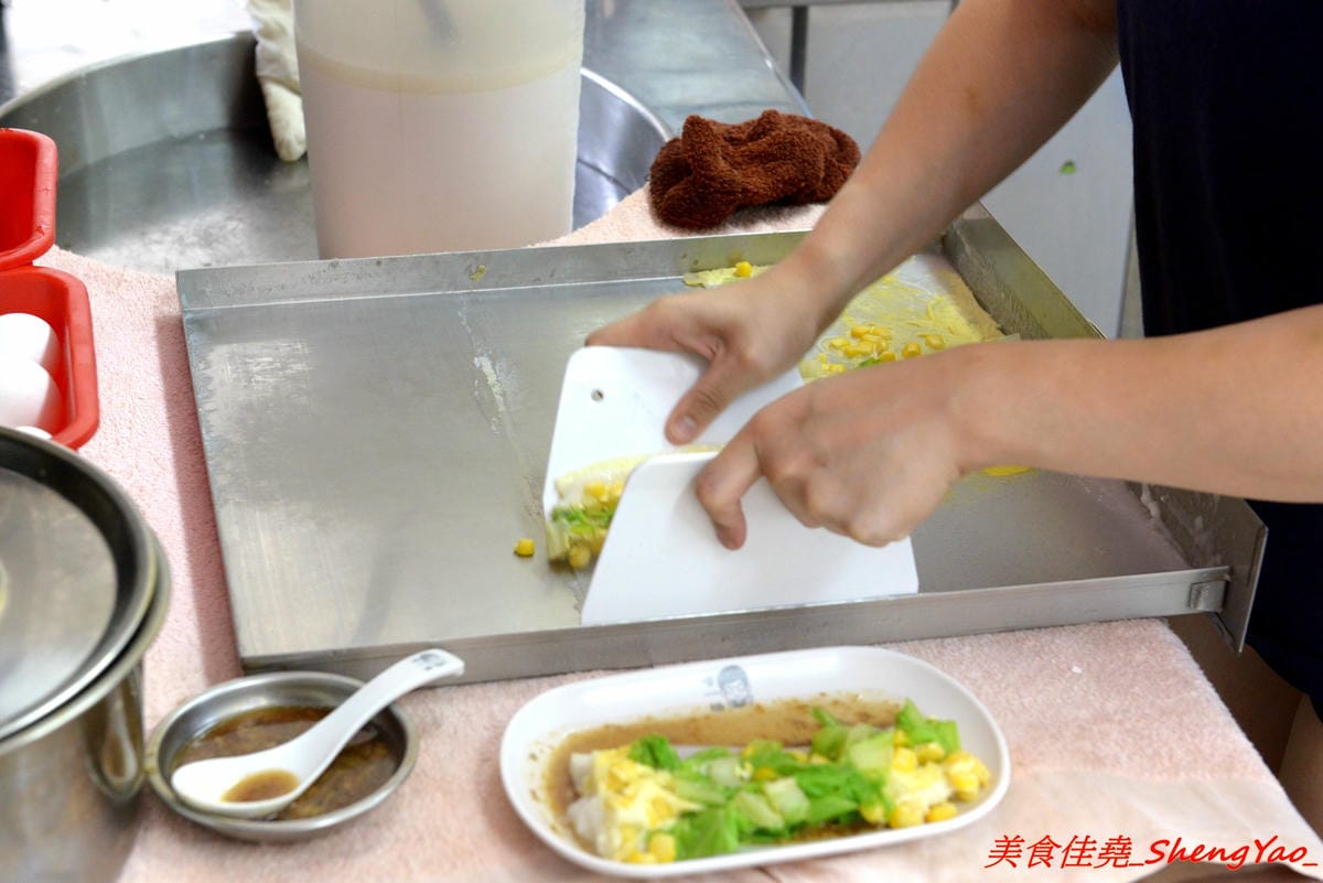 [台中大雅]嚐一腸 腸粉王 – 大雅超特別的腸粉專賣店,正宗廣東腸粉,口味多種,腸粉白白嫩嫩口感Q滑,料多實在份量十足,自製帶渣豆漿也好喝。