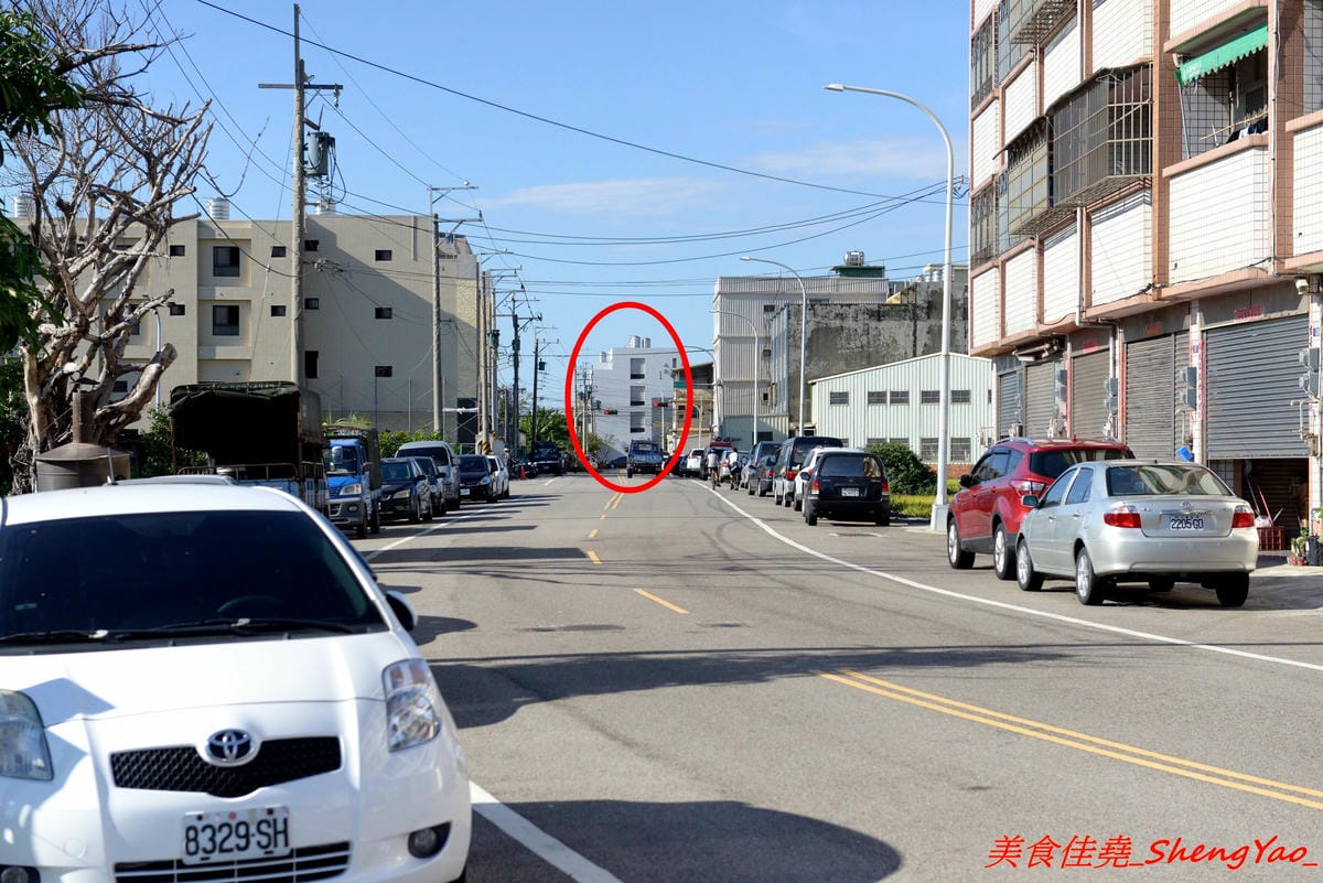 [台中清水]G.T.解憂咖啡館 – 隱身在住宅區內的小清新咖啡館,IG打卡又一景點,店內環境寧靜舒適,有回到家的感覺,餐點在水準之上,輕食甜點和飲料都不錯,奶酥佐蘋果吐司好吃到爆炸,推薦必點。(