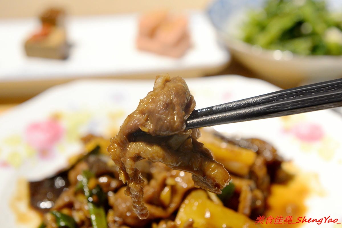[台中西區]馨苑 – “膳馨”相關新品牌餐廳,不只有好吃台菜料理還有咖啡和手作甜點,主打套餐式台菜料理,一個人也能輕鬆吃台菜,東西好吃,店員服務態度親切,環境靜謐舒適,價位不貴且不收服務費