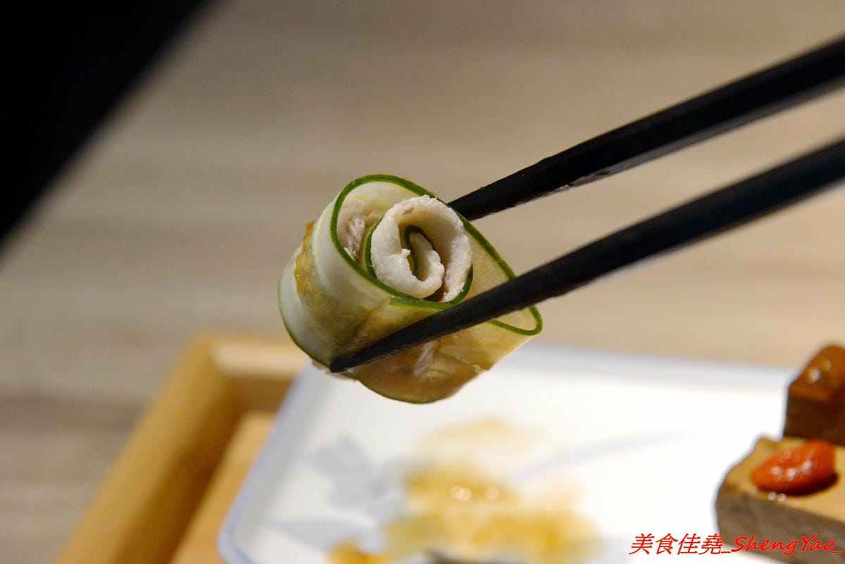 [台中西區]馨苑 – “膳馨”相關新品牌餐廳,不只有好吃台菜料理還有咖啡和手作甜點,主打套餐式台菜料理,一個人也能輕鬆吃台菜,東西好吃,店員服務態度親切,環境靜謐舒適,價位不貴且不收服務費
