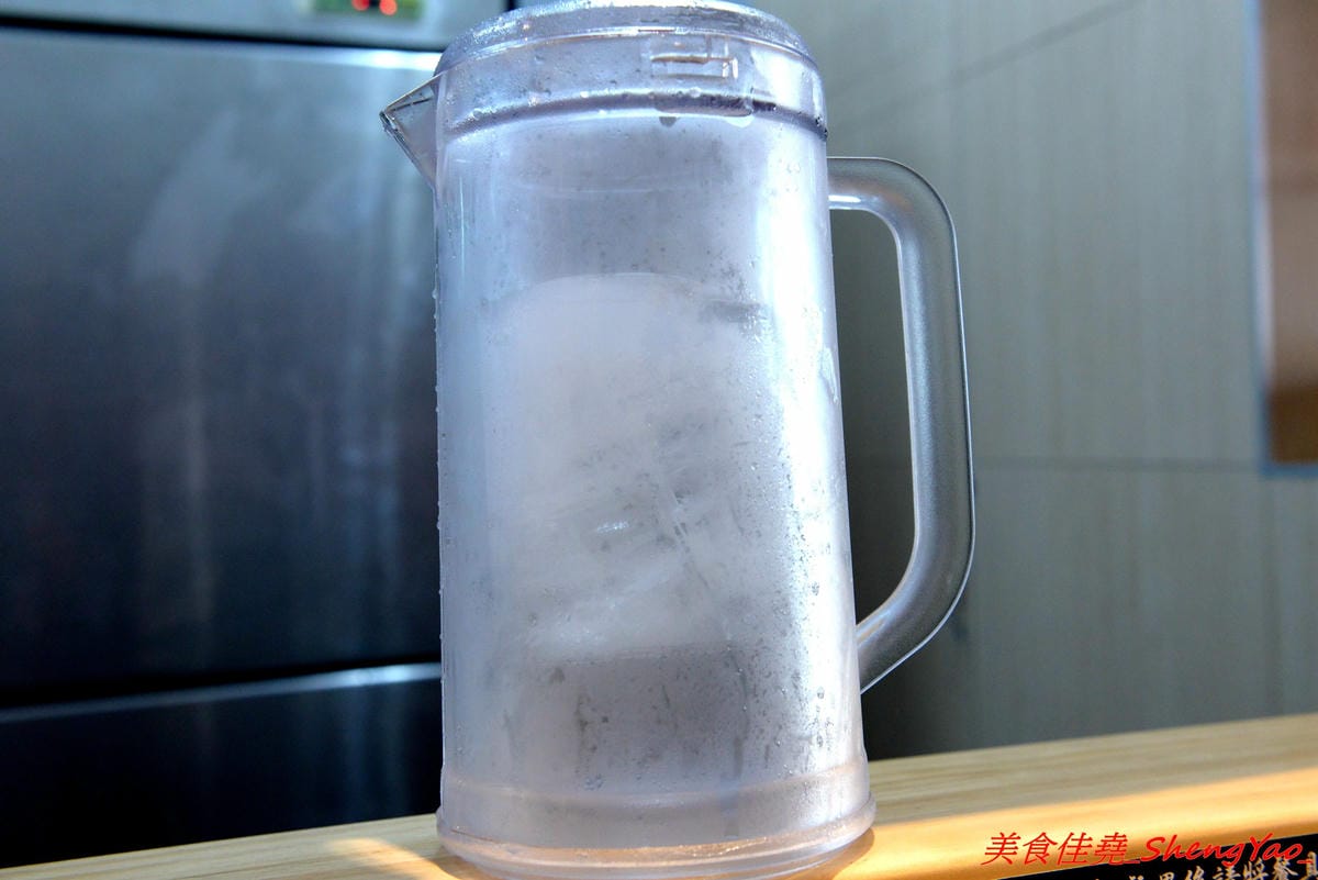[台中太平]激勵軒 – 太平新開的雞湯系拉麵專門店,狸匠拉麵新品牌,店內拉麵湯頭均使用雞去做熬製,叉燒也是雞叉燒,每種湯頭口味各有特色,對應配料也都不同,食材運用極具創意,不只是拉麵也是