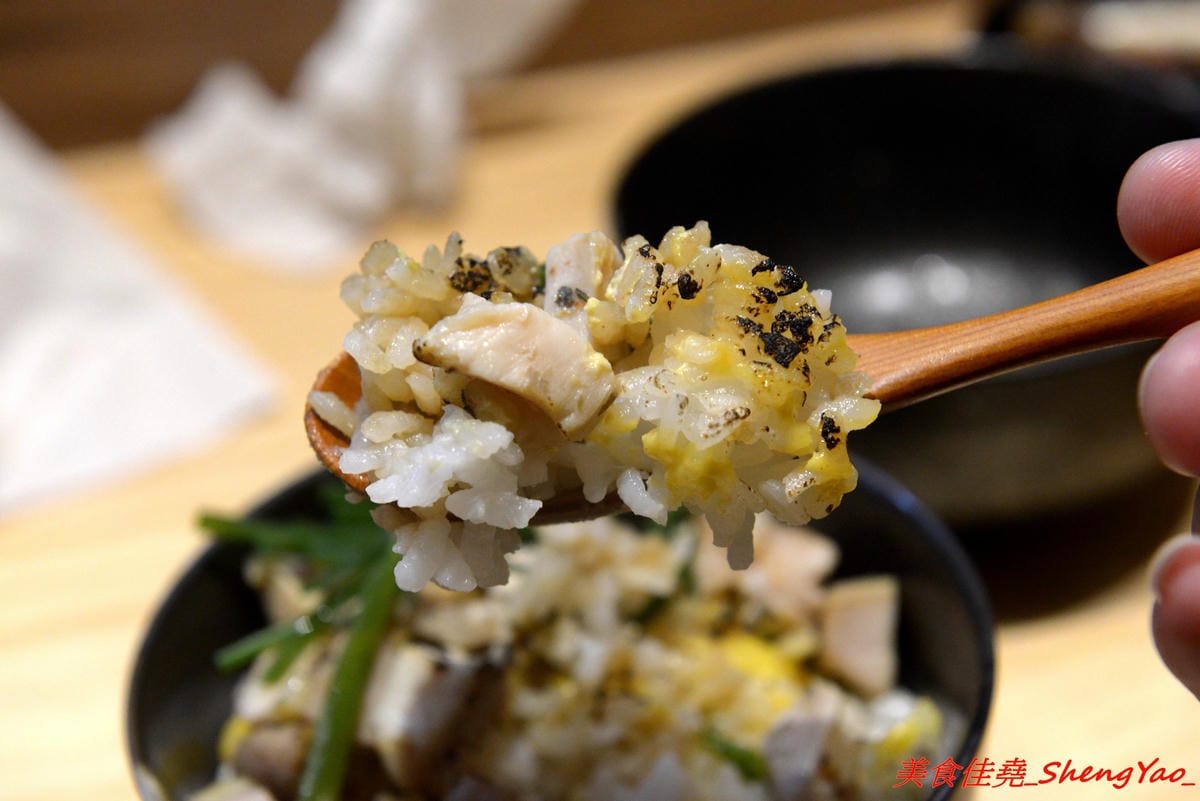 [台中太平]激勵軒 – 太平新開的雞湯系拉麵專門店,狸匠拉麵新品牌,店內拉麵湯頭均使用雞去做熬製,叉燒也是雞叉燒,每種湯頭口味各有特色,對應配料也都不同,食材運用極具創意,不只是拉麵也是