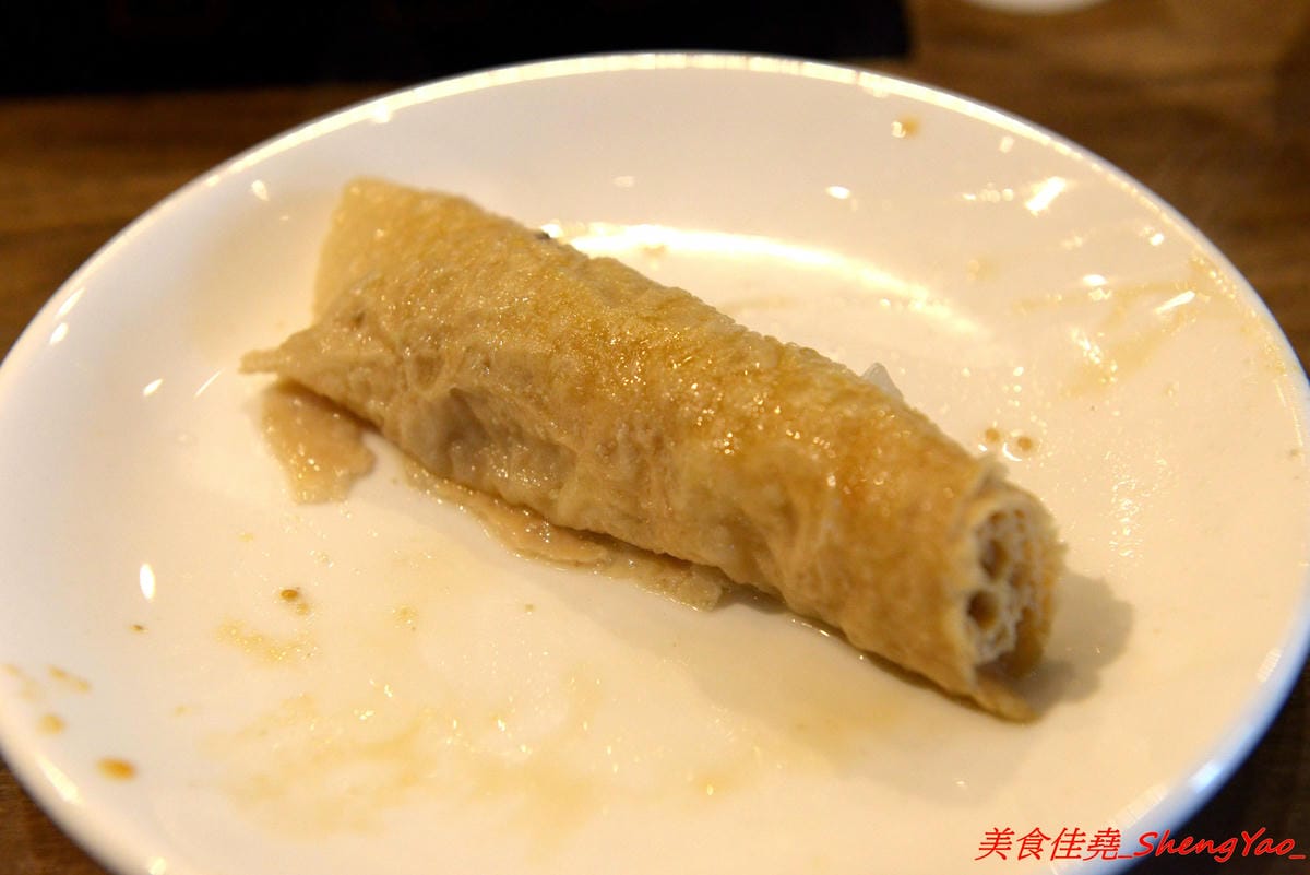 [台中沙鹿]尚石苑 石頭火鍋專賣 shang shih yuan – 沙鹿新開的燒酒系列火鍋店,食材新鮮,用料實在,價格不貴,環境舒適不擁擠,冷氣涼到嫑嫑,愛吃燒酒雞鍋的朋友可以來嘗鮮,無電話預約,均現場候位。