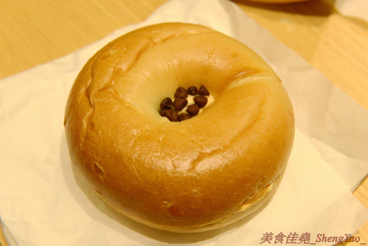 [台中西屯]Good Cho’s 好丘貝果 – 新光三越新美食櫃位,台北的超人氣貝果專賣店進軍中南部首家店,店家特別推出只有台中店限定的厚醬貝果,11款抹醬口味樣樣特別,貝果控必吃的一家店。