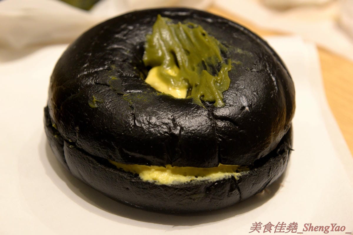 [台中西屯]Good Cho’s 好丘貝果 – 新光三越新美食櫃位,台北的超人氣貝果專賣店進軍中南部首家店,店家特別推出只有台中店限定的厚醬貝果,11款抹醬口味樣樣特別,貝果控必吃的一家店。