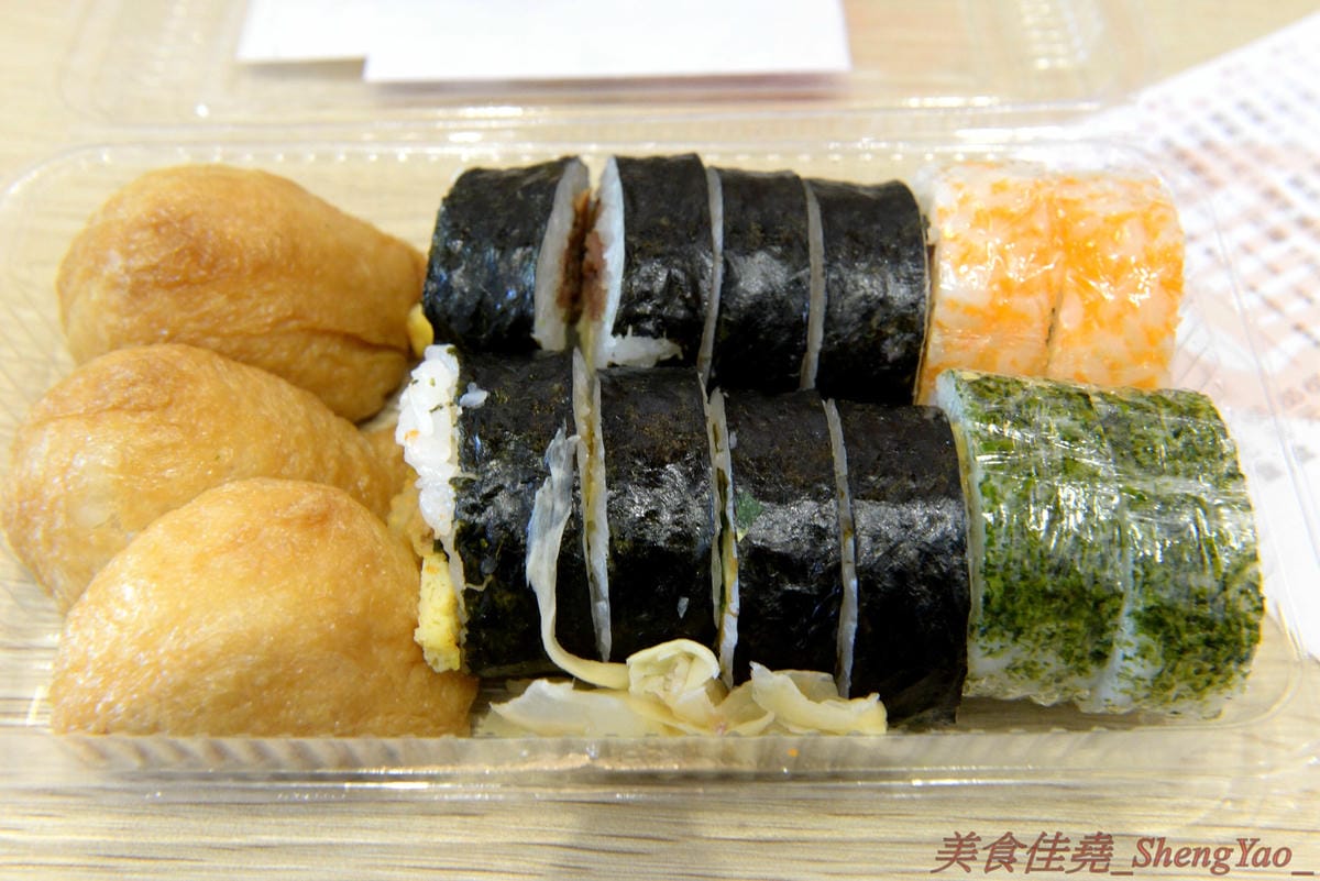 [台中西區]圓味壽司 台中精誠店 – 來自彰化的知名卷壽司專賣店,口味多達30種以上還有超奇妙的”下酒菜”口味,壽司皆為當天現做,保證新鮮衛生,價格平實不貴,10/5-10/6慶祝開幕店內卷壽司一律買三