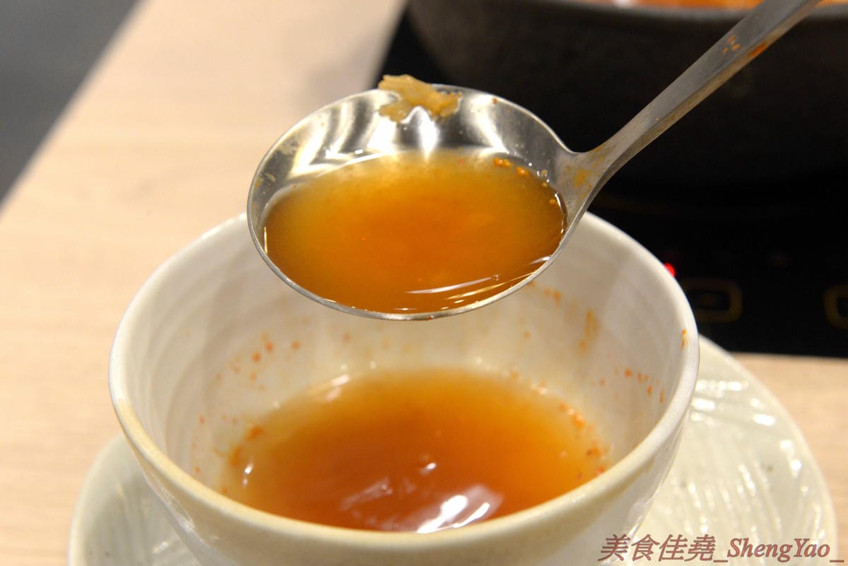 [台中南屯]想想鍋物 – 中南海集團新品牌鍋物餐廳,質感鍋物平價消費,菜盆有使用小農作物,肉品份量超充足,店內還有8種口味明治冰淇淋吃到飽,最便宜肉品鍋只要260元。10/16前店內吃鍋就送一張”