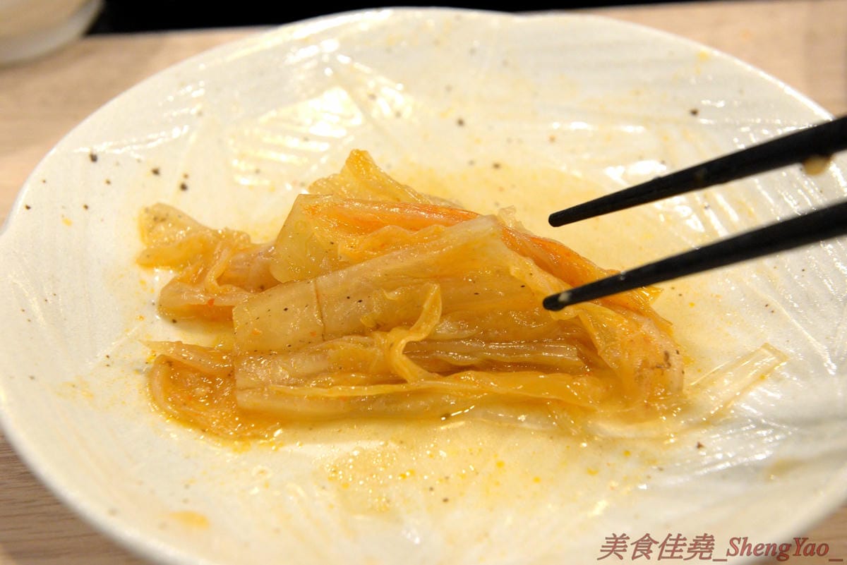 [台中南屯]想想鍋物 – 中南海集團新品牌鍋物餐廳,質感鍋物平價消費,菜盆有使用小農作物,肉品份量超充足,店內還有8種口味明治冰淇淋吃到飽,最便宜肉品鍋只要260元。10/16前店內吃鍋就送一張”