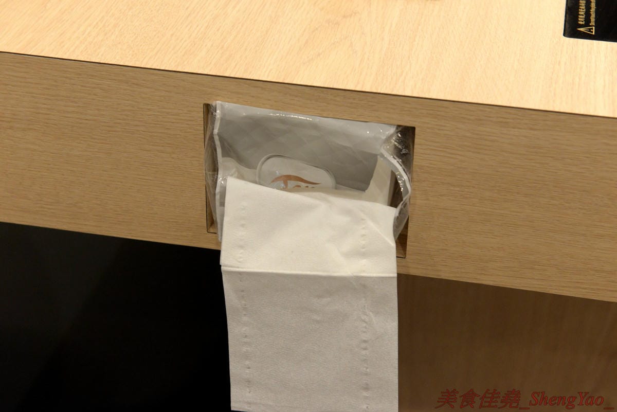[台中南屯]想想鍋物 – 中南海集團新品牌鍋物餐廳,質感鍋物平價消費,菜盆有使用小農作物,肉品份量超充足,店內還有8種口味明治冰淇淋吃到飽,最便宜肉品鍋只要260元。10/16前店內吃鍋就送一張”