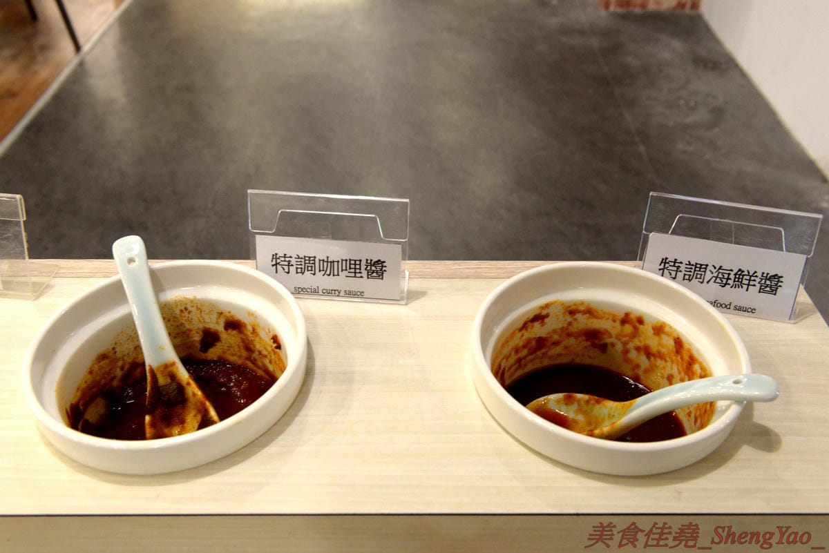 [台中南屯]想想鍋物 – 中南海集團新品牌鍋物餐廳,質感鍋物平價消費,菜盆有使用小農作物,肉品份量超充足,店內還有8種口味明治冰淇淋吃到飽,最便宜肉品鍋只要260元。10/16前店內吃鍋就送一張”