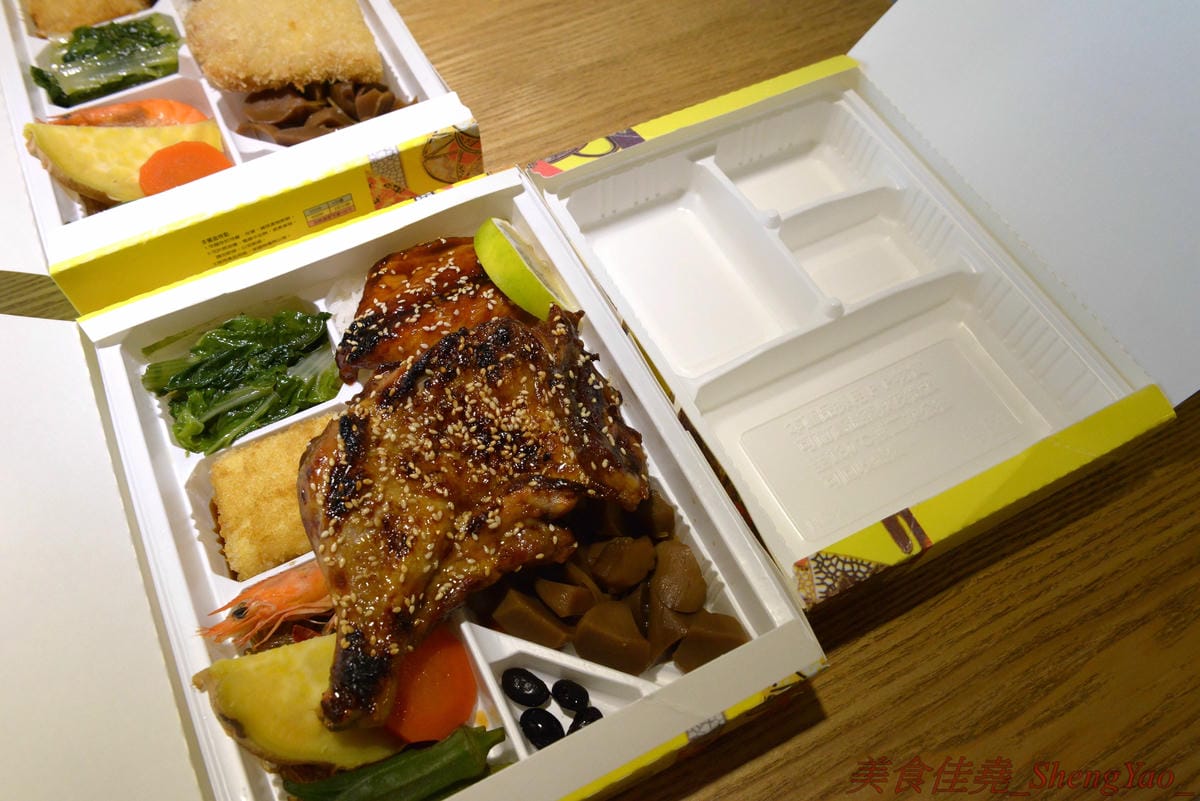 [台中北區]六二食事处 2018菜單 – 台中少數真日式風格精緻手作便當,近10種主菜可選,搭配上7-8樣日式手作精緻配菜,超級豐富,價格也很合理不貴,會議便當首選,店裡也有內用區可以內用。(已歇業)