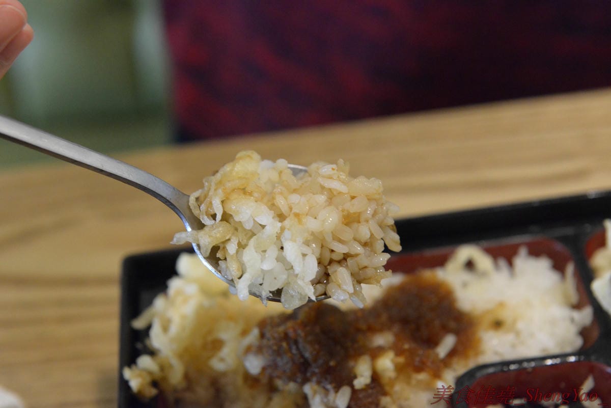 [台中北區]六二食事处 2018菜單 – 台中少數真日式風格精緻手作便當,近10種主菜可選,搭配上7-8樣日式手作精緻配菜,超級豐富,價格也很合理不貴,會議便當首選,店裡也有內用區可以內用。(已歇業)