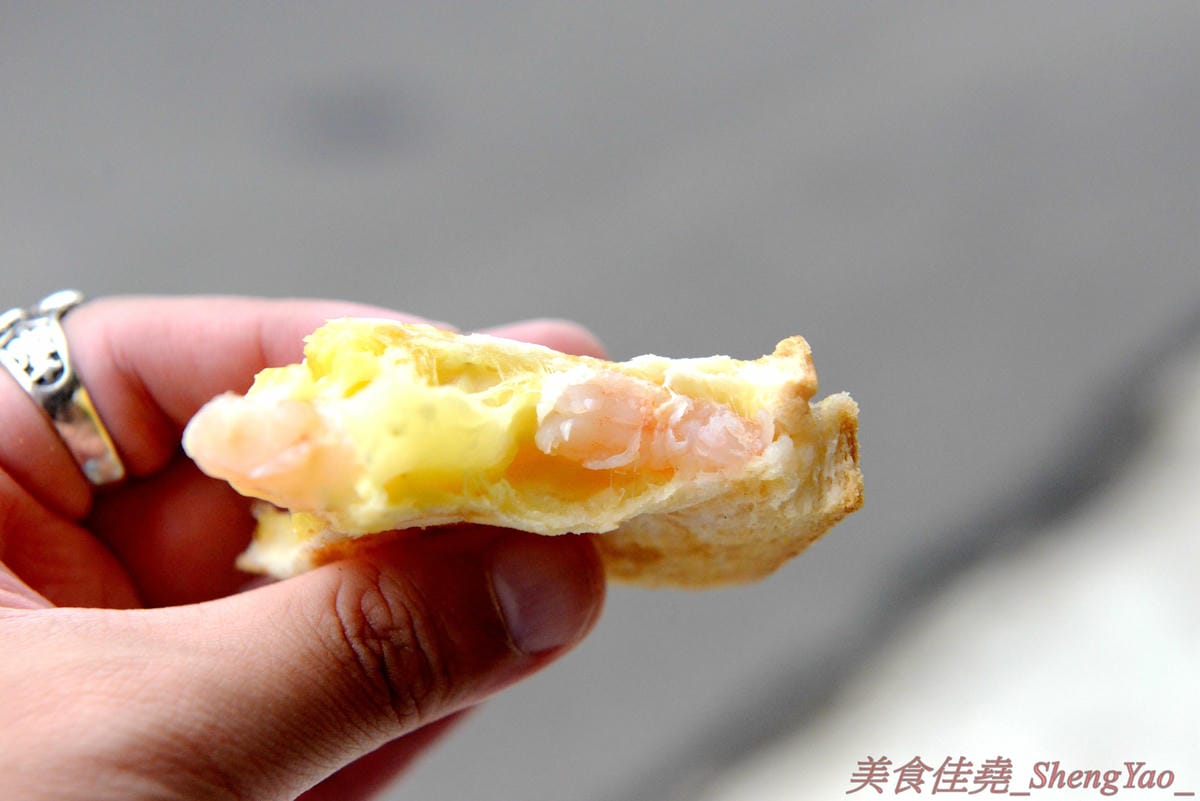 [台中清水]廖李料理 – 清水超好吃的口袋三明治餐車,鹹甜口味多種可選,餡料醬料幾乎都是店家自己做的,真材實料,內餡飽滿豐富每一口都吃得到,早餐店價位好吃不貴,大推”來去蝦威夷”口味不點