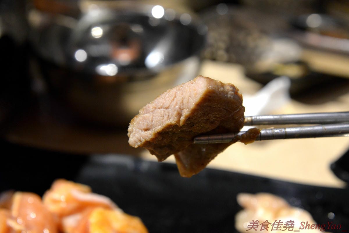 [台中沙鹿]豬對有韓式烤肉吃到飽 沙鹿店 – 來自台南的新品牌韓式烤肉吃到飽,台中首間分店,10種以上牛雞豬肉品、蔬菜和韓式小菜、熟食炸物、辣牛肉飯、韓式魚板湯、冷熱飲全部無限量供應,