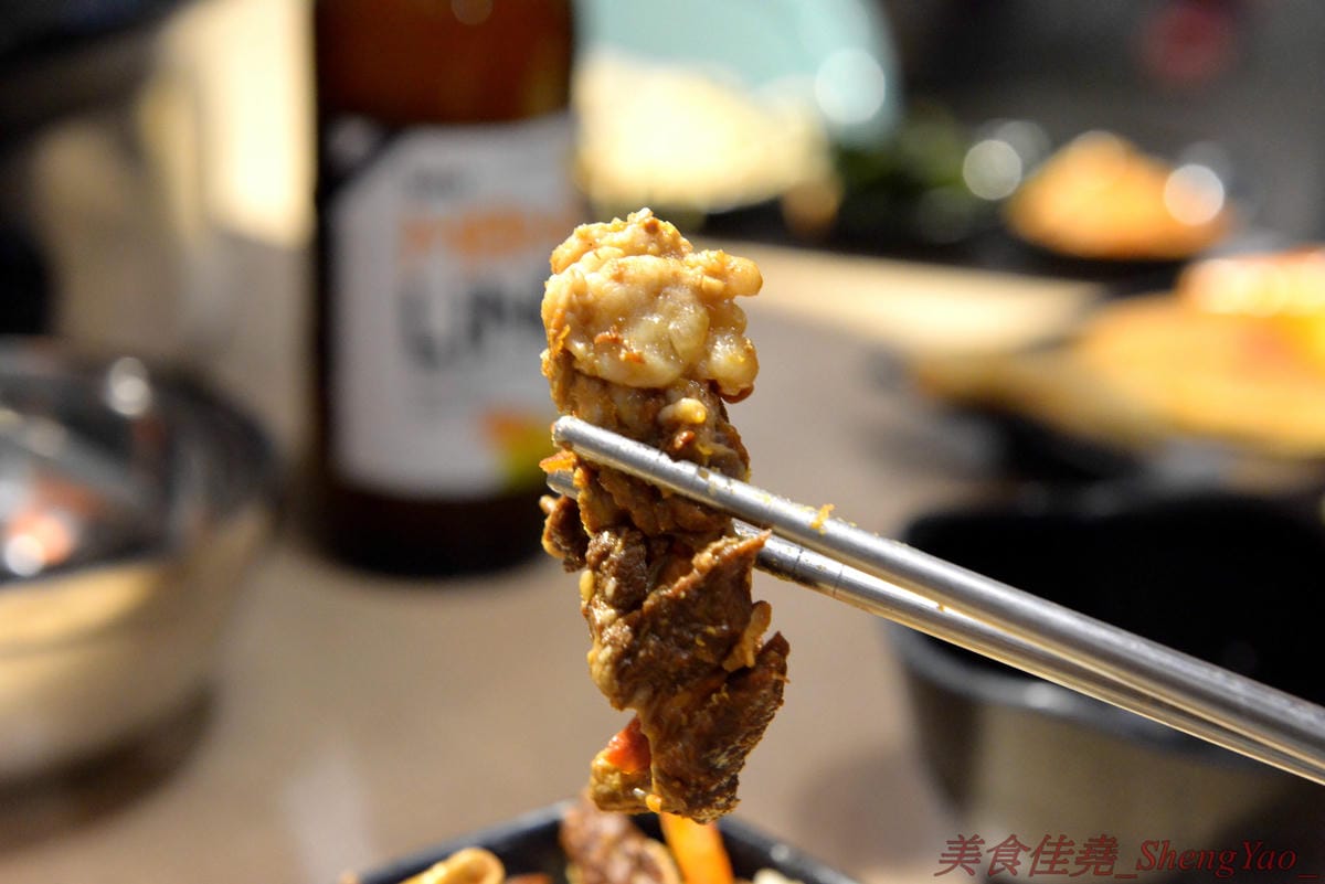 [台中沙鹿]豬對有韓式烤肉吃到飽 沙鹿店 – 來自台南的新品牌韓式烤肉吃到飽,台中首間分店,10種以上牛雞豬肉品、蔬菜和韓式小菜、熟食炸物、辣牛肉飯、韓式魚板湯、冷熱飲全部無限量供應,