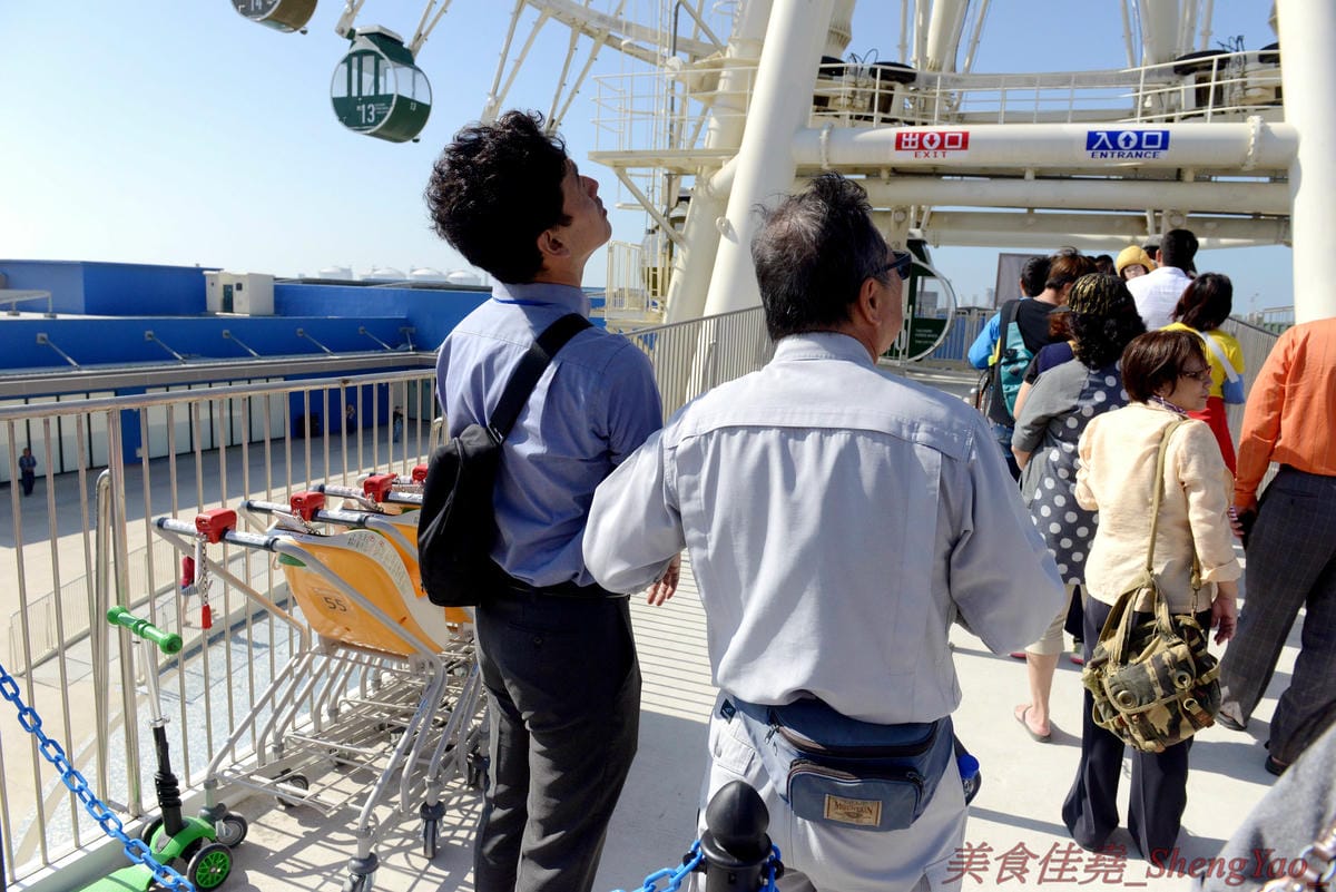 [台中梧棲]Mitsui Outlet Park 台中港 – 台中海線人的夢想與驕傲,台中三井OUTLET,全台第一座結合娛樂、時尚、美食的海港型購物商城誕生,十幾間首次登台名店進駐,還有將近60公尺摩天輪可搭乘,台中