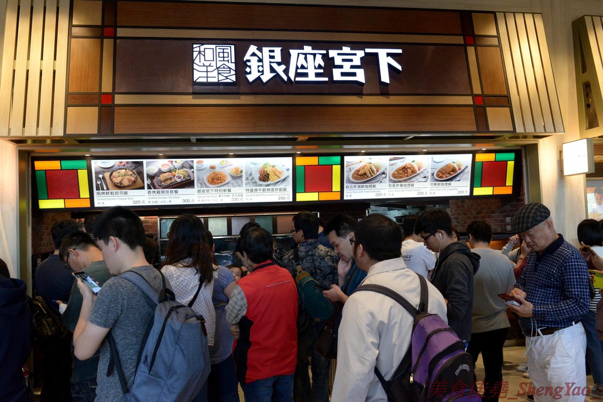 [台中梧棲]Mitsui Outlet Park 台中港 – 台中海線人的夢想與驕傲,台中三井OUTLET,全台第一座結合娛樂、時尚、美食的海港型購物商城誕生,十幾間首次登台名店進駐,還有將近60公尺摩天輪可搭乘,台中