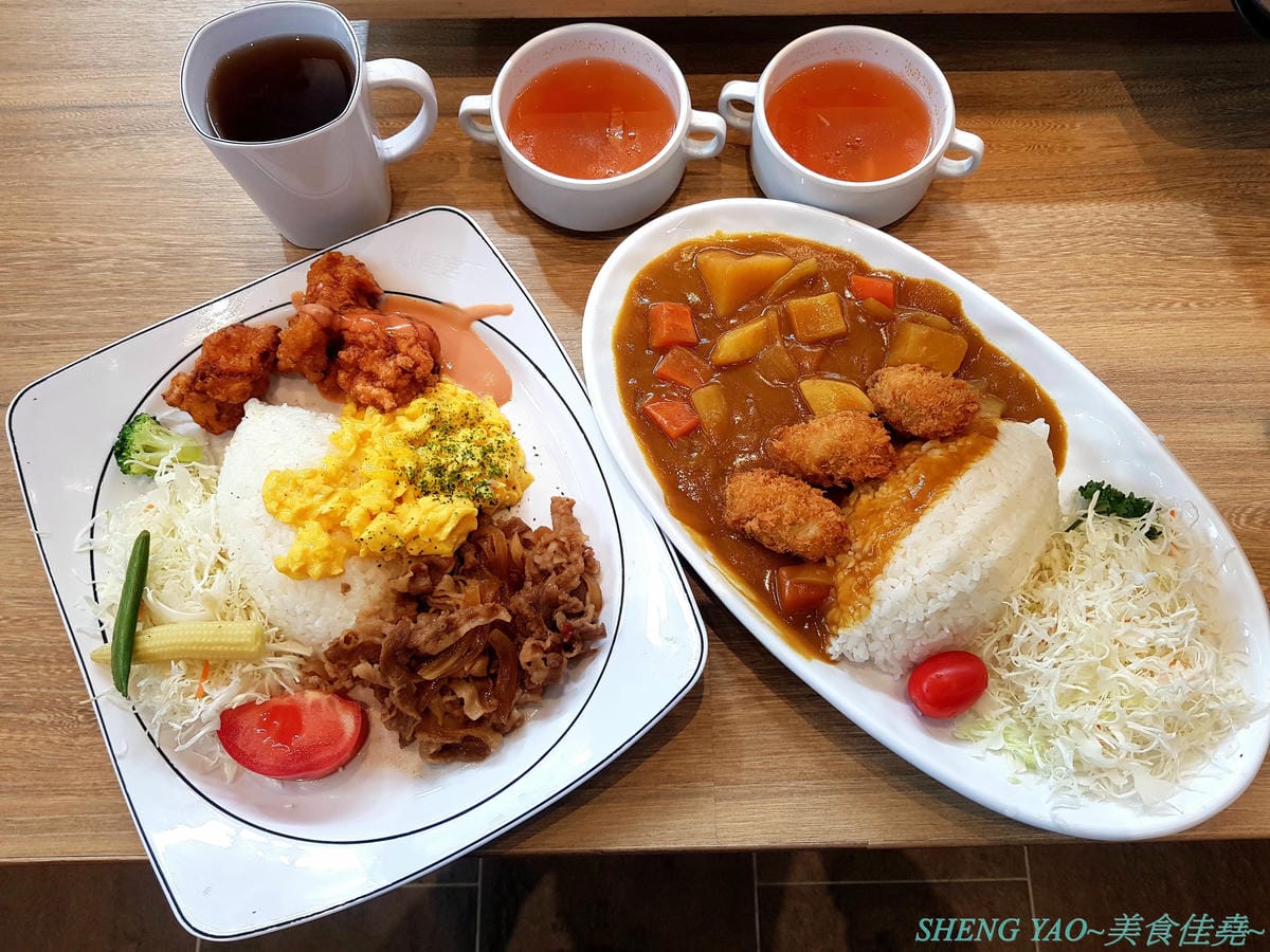 [台中梧棲]銀座宮下和風洋食 – 東京銀座的超人氣景觀餐廳”江戸前肉割烹 宮下”來台開設海外第一間分店,不賣日式料理改賣和風洋食,口味相當不錯,醬燒牛歐姆蛋飯和咖哩飯都好吃,價格親民。