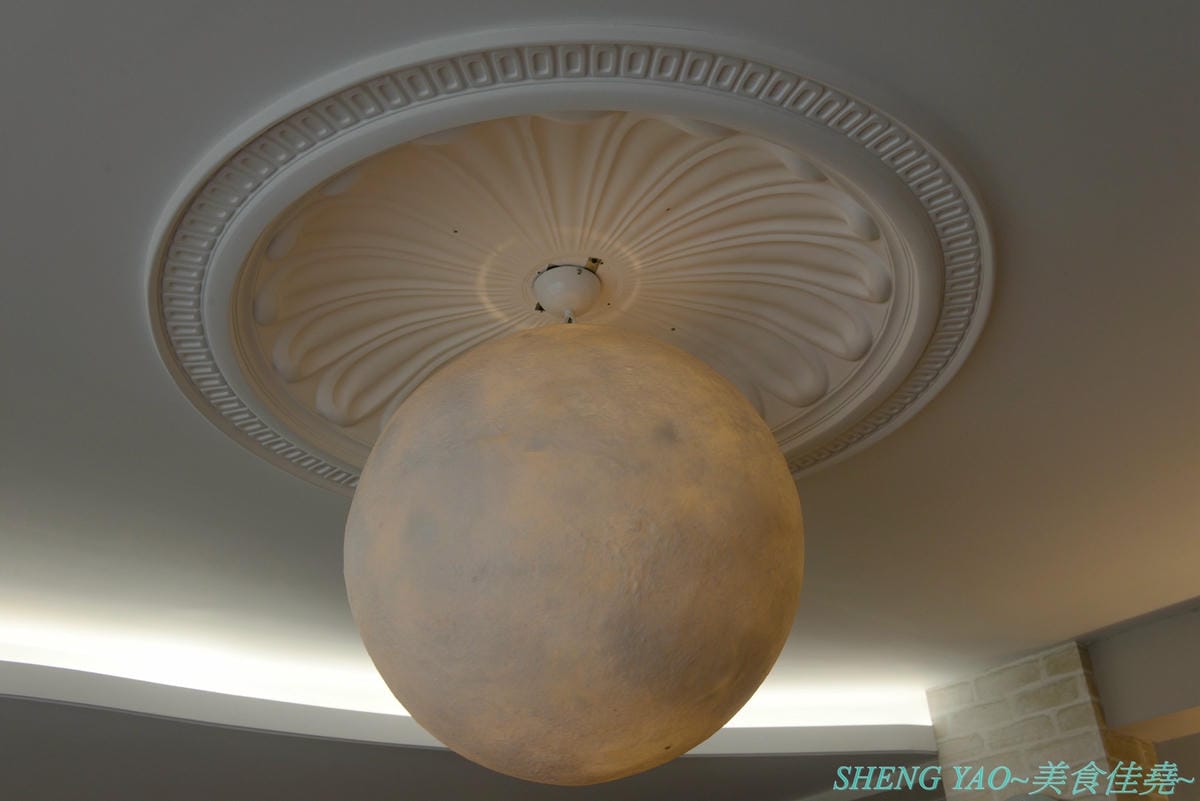 [台中北區]義娜堤餐廚 – 台中超特別的庭院野餐風義式餐廳,環境溫馨舒適,老闆在澳洲廚藝學院習藝,餐點食材講究,口味樸實,店內還有賣唐寧茶以及台中其他地方喝不到的澳洲香草奶茶。(已歇業)