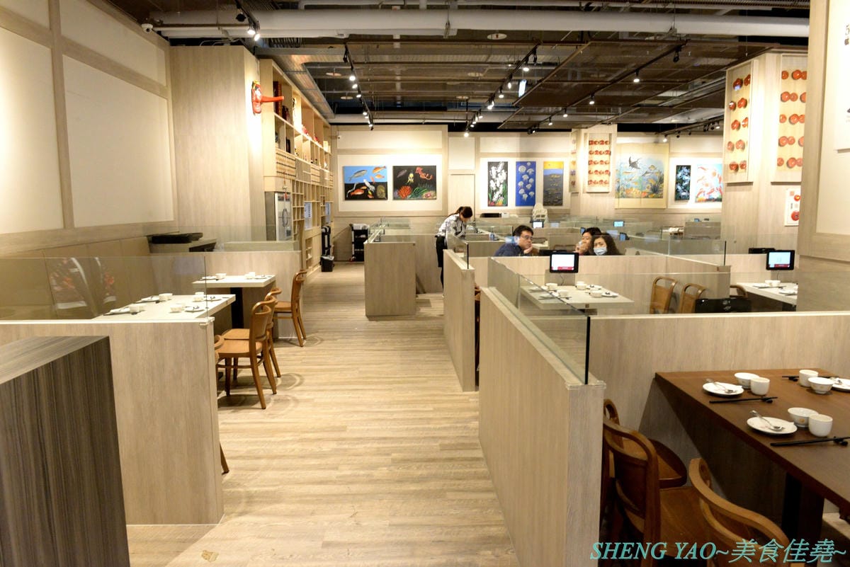 [台中梧棲]解憂雜貨舖 & 小天地新台菜飲茶 – 新天地集團旗下新餐廳,懷舊日式風,餐點多樣化,口味見仁見智,甜點還不錯,2/1剛開始試營運大部份餐點尚未提供販售。