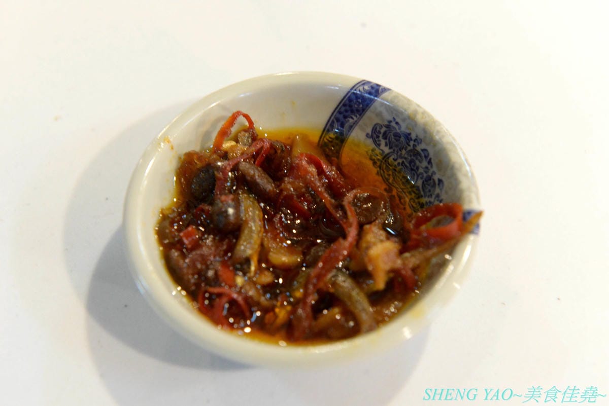 [台中沙鹿]三仙台鬼頭刀 – 來自台東成功的特色料理小吃,鬼頭刀漁獲經由台東漁船現流延繩釣上來急速冷凍直送店內,經過老闆手藝變成一道道美味佳餚,大推鬼頭刀魚羹,魚肉細緻味美,羹湯料多
