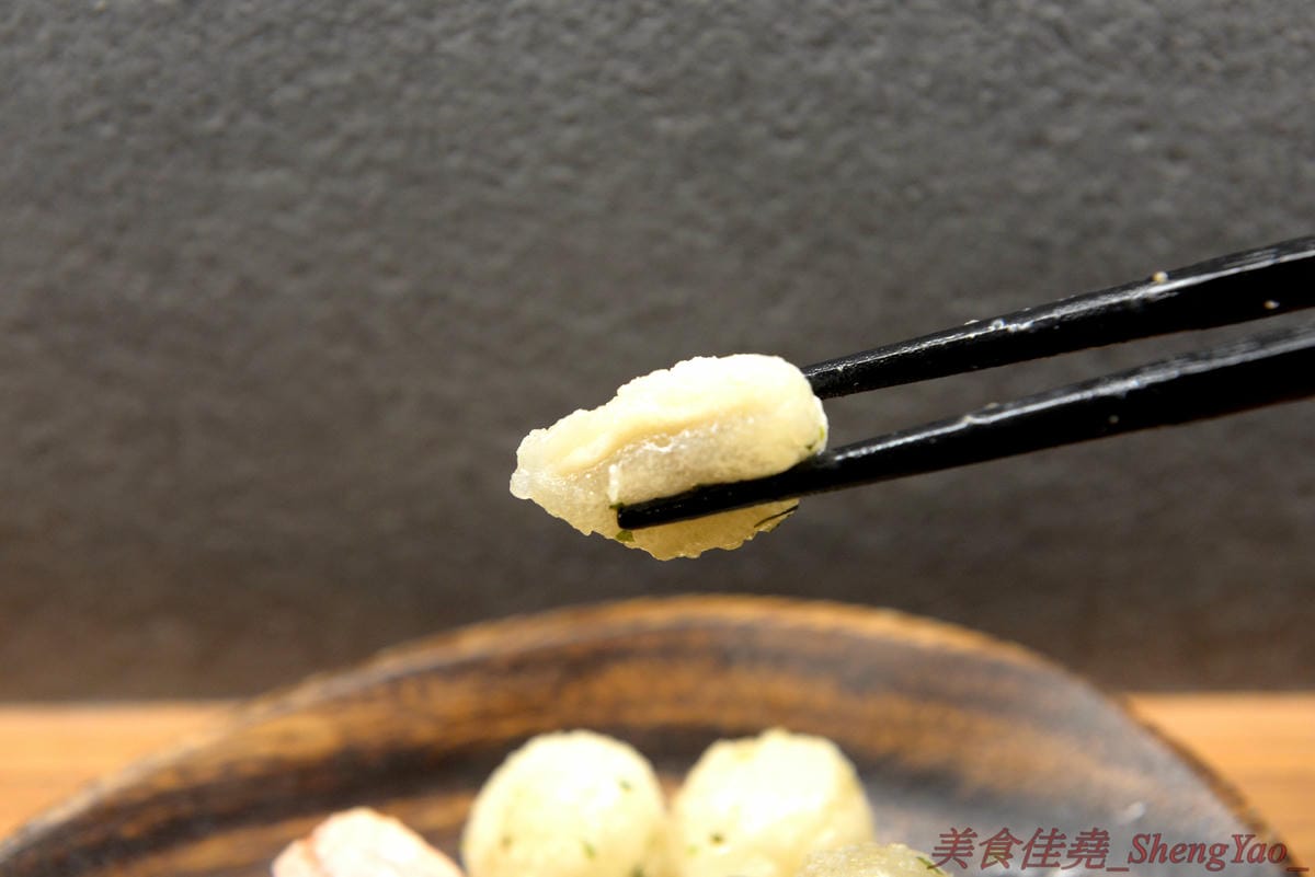 [台中西屯]夜葉食堂 文心店 – 台北三重人氣深夜食堂來台中開二店,價格實惠餐點幾乎都不到百元,招牌明太子白醬烏龍麵、男子漢燒肉丼飯推薦必點,店內還有可以拍照打卡地點和飛鏢機台,開到