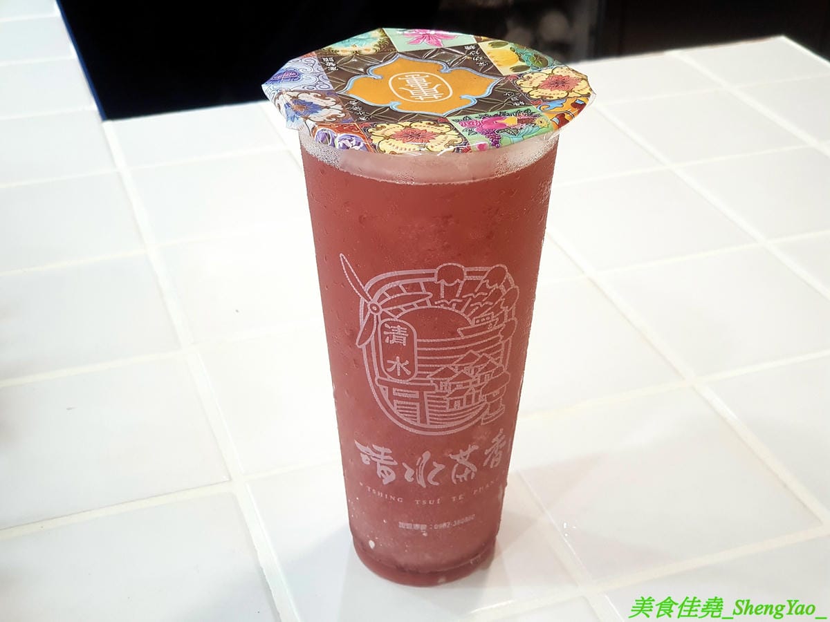 [台中沙鹿]清水茶香 沙鹿店 – 沙鹿也有清水茶香分店了,懷舊復古風裝潢、網美IG打卡專用花磚牆面,好拍程度不輸清水總店,多種冰沙專賣,還有台中唯一限定版冰淇淋抹茶綠豆沙。