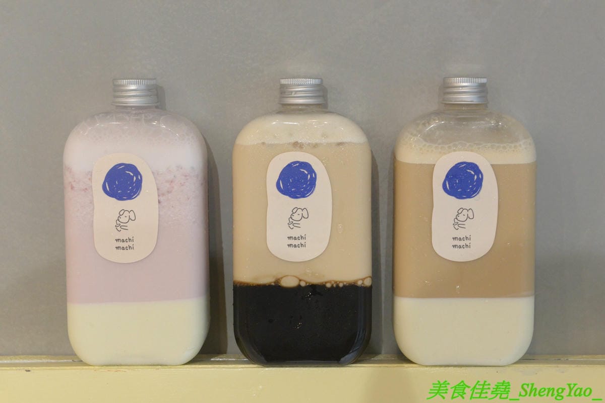 [台中西區]麥吉machi machi 台中店 – 周杰倫IG打卡推薦,日本、韓國、倫敦都有分店的台北東區超夯手搖飲料店在台中也有分店了 !! 小清新風格裝潢,多面網美牆讓人拍照拍不停,連飲料瓶都超可愛,店
