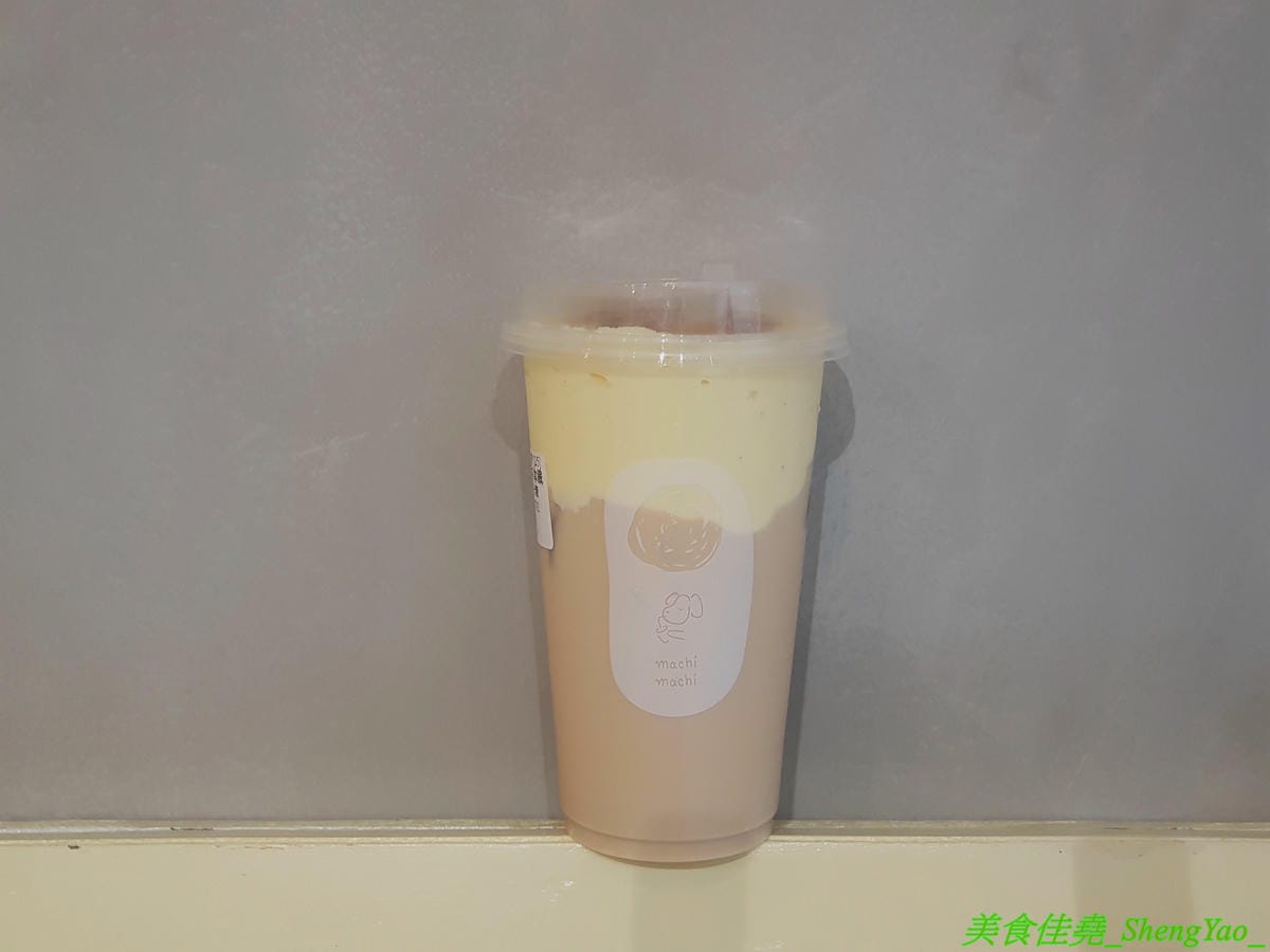 [台中西區]麥吉machi machi 台中店 – 周杰倫IG打卡推薦,日本、韓國、倫敦都有分店的台北東區超夯手搖飲料店在台中也有分店了 !! 小清新風格裝潢,多面網美牆讓人拍照拍不停,連飲料瓶都超可愛,店