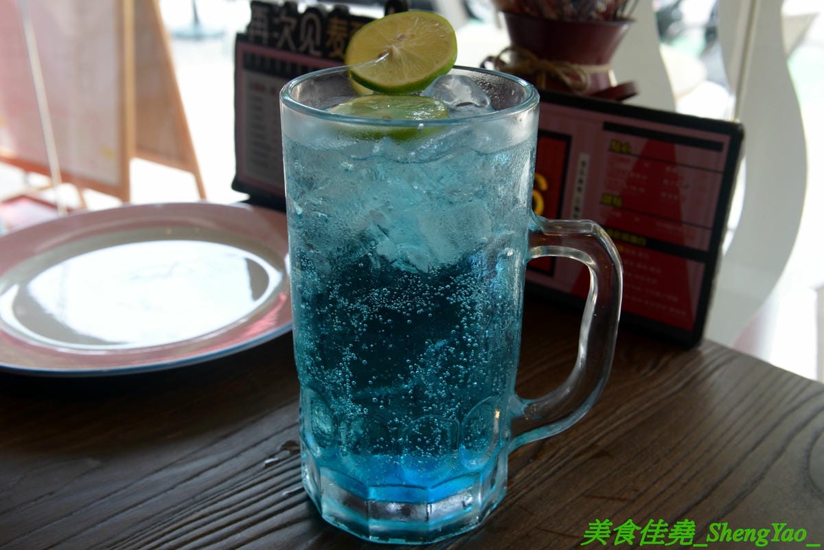 [台中沙鹿]再次見麵 2019新菜單 – 史上最狂超霸氣蛤蠣義大利麵,蛤蠣數量超過100顆,讓你痛風痛好痛滿,另外還有肉多多焗烤飯,正常份量1.5倍,外加豬排和雞腿排雙肉肉,肉多飯多吃到撐。(已歇業)