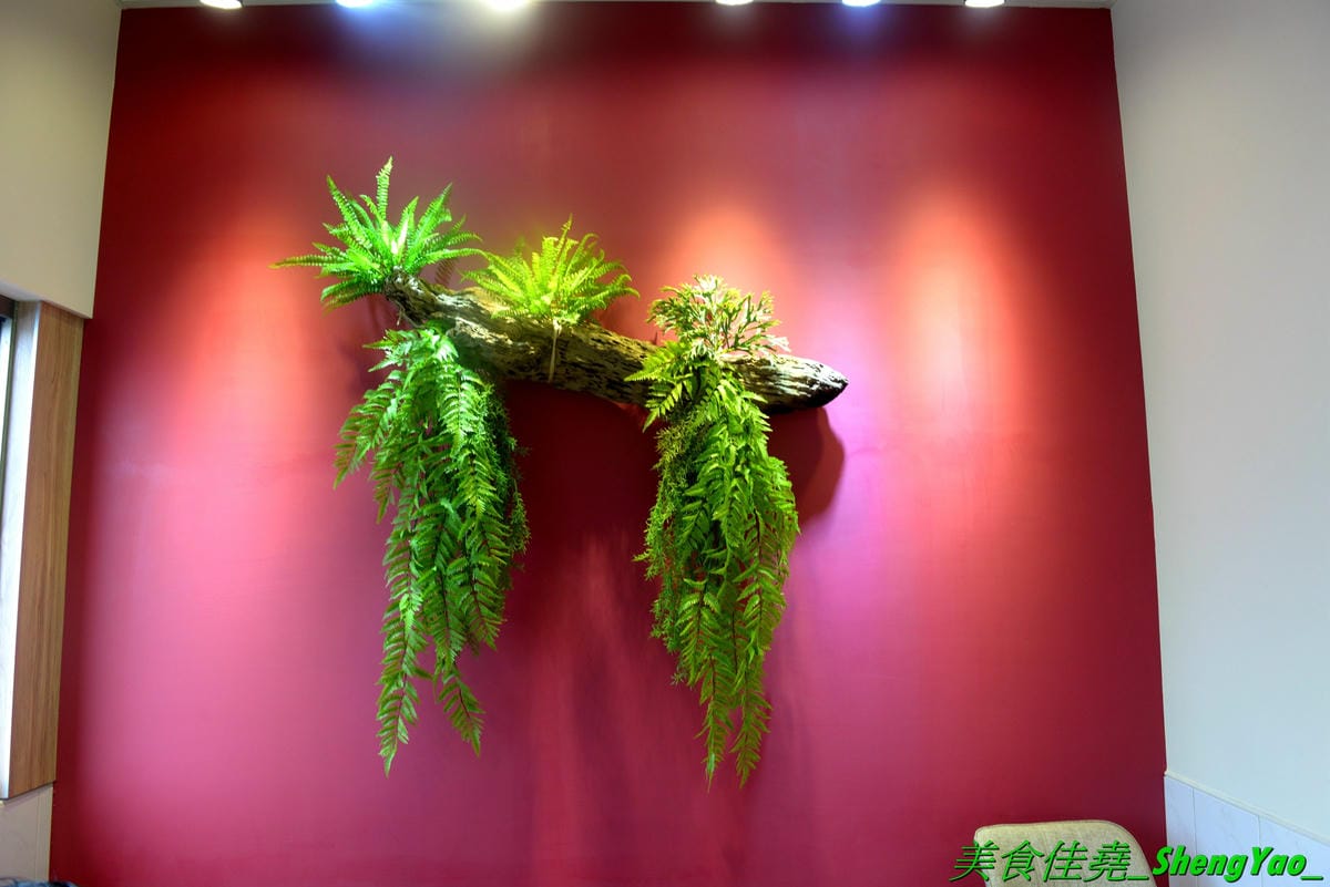 [台中清水]幸福早餐坊 清水店 – 梧棲超人氣早餐店清水分店,店內裝潢設計用心,還有白色木馬網美拍照區,吃早餐也可以當作是聚餐,餐點種類超過100樣,還有套餐和超值特餐,選擇性很豐富,天天吃