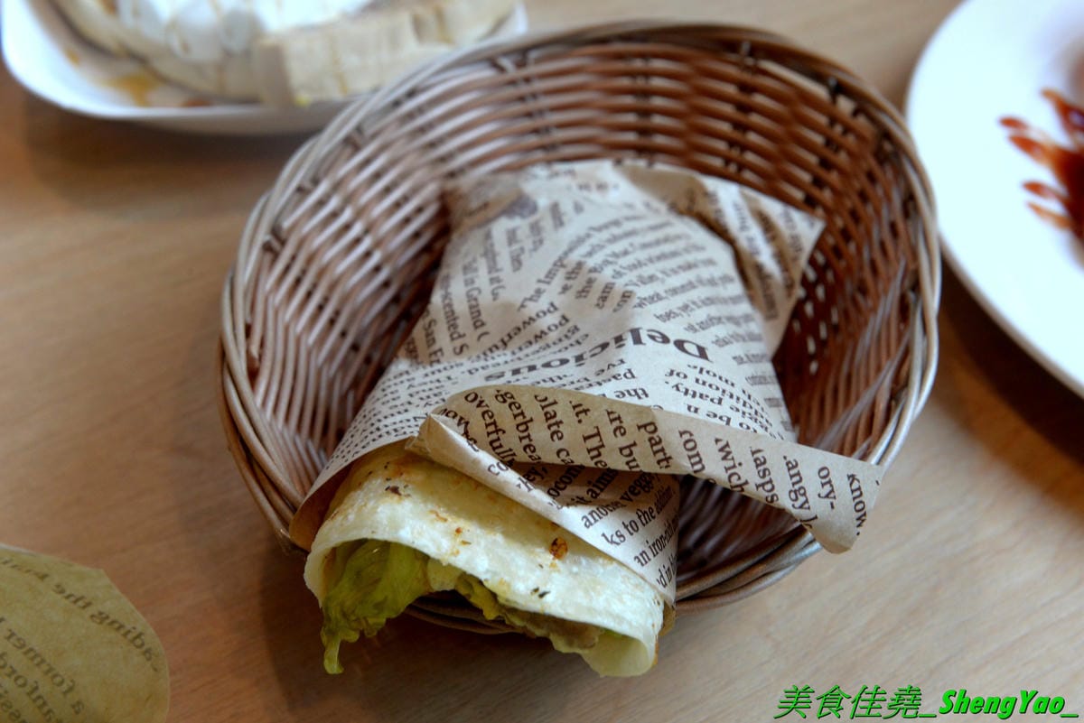 [台中清水]幸福早餐坊 清水店 – 梧棲超人氣早餐店清水分店,店內裝潢設計用心,還有白色木馬網美拍照區,吃早餐也可以當作是聚餐,餐點種類超過100樣,還有套餐和超值特餐,選擇性很豐富,天天吃
