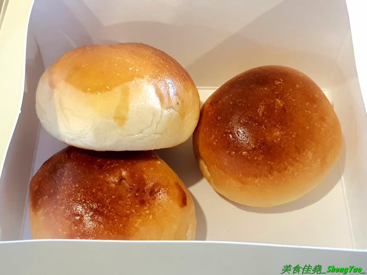 [基隆仁愛]泰吉泉 泰茶專賣店 – 基隆少見的泰式茶飲專賣店,不只有泰式奶茶,還有泰式口味霜淇淋和道地泰國甜點,漂亮老闆娘是泰國人,茶葉原料也是來自泰國,店內有提供冷氣用餐區。