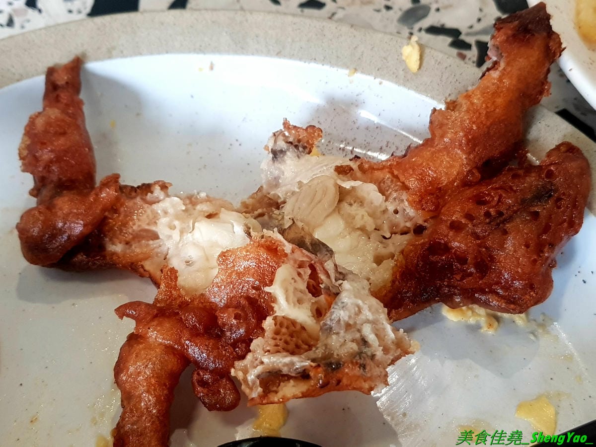 [台中西屯]AULON Concept 澳倫概念 – “憲賣咖啡”新品牌早午餐咖啡店,結合澳洲和倫敦不同的風格氛圍與餐飲,環境舒適好拍,澳式餐點很有創意,酥炸軟殼蟹必點,7/31前全面79折優惠。(已歇業)